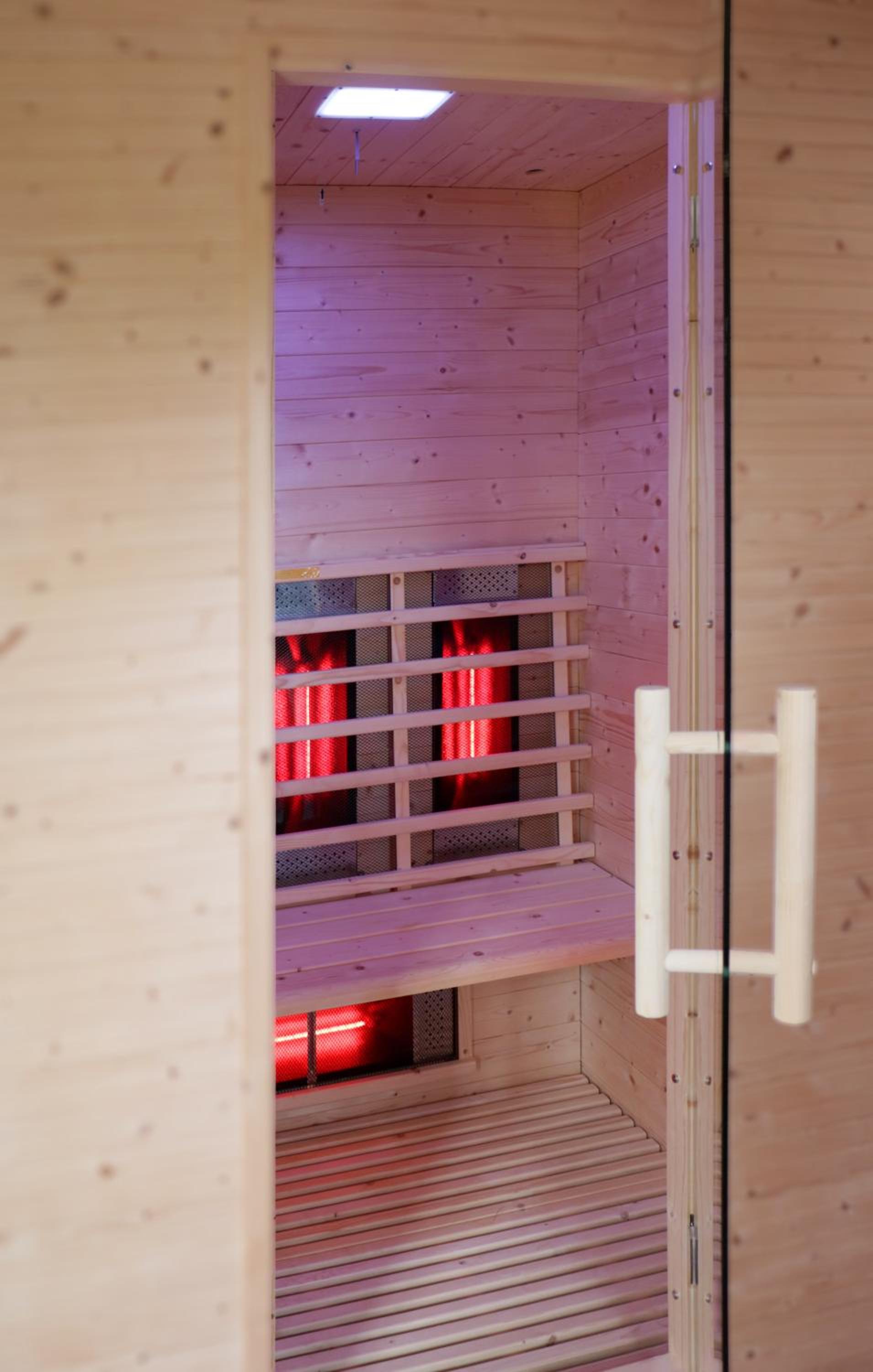 Haus Sulmwirtmüller mit Jacuzzi und Sauna