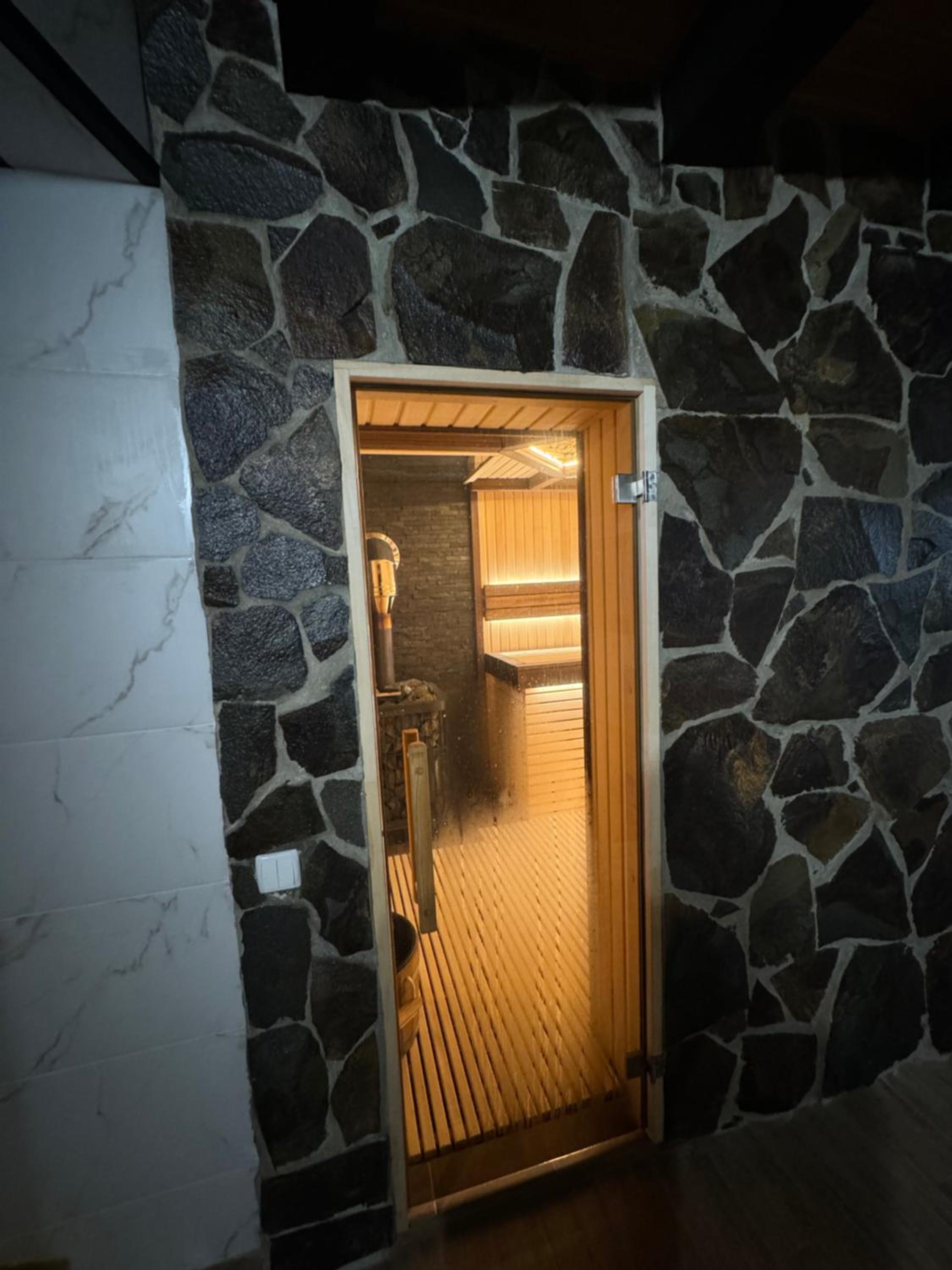 Villa For You Hotel