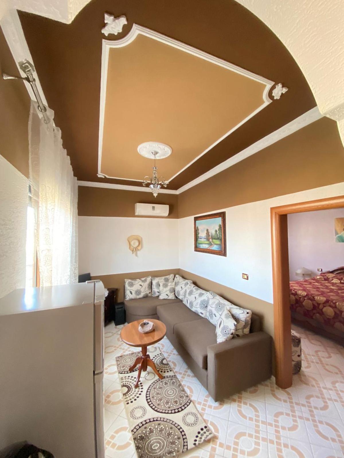 Vila DLMeti