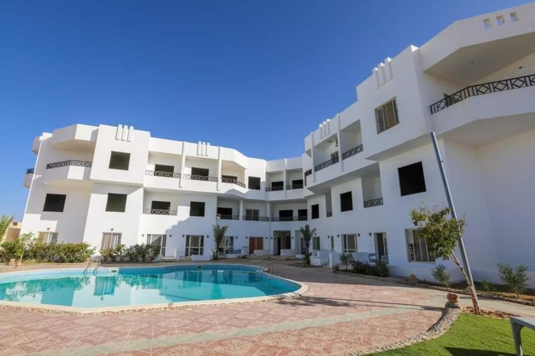 La BONITA FLAT