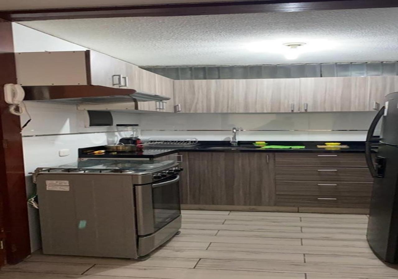 Miraflores Bliss: Tu Hogar en el Corazón de Perú view 4