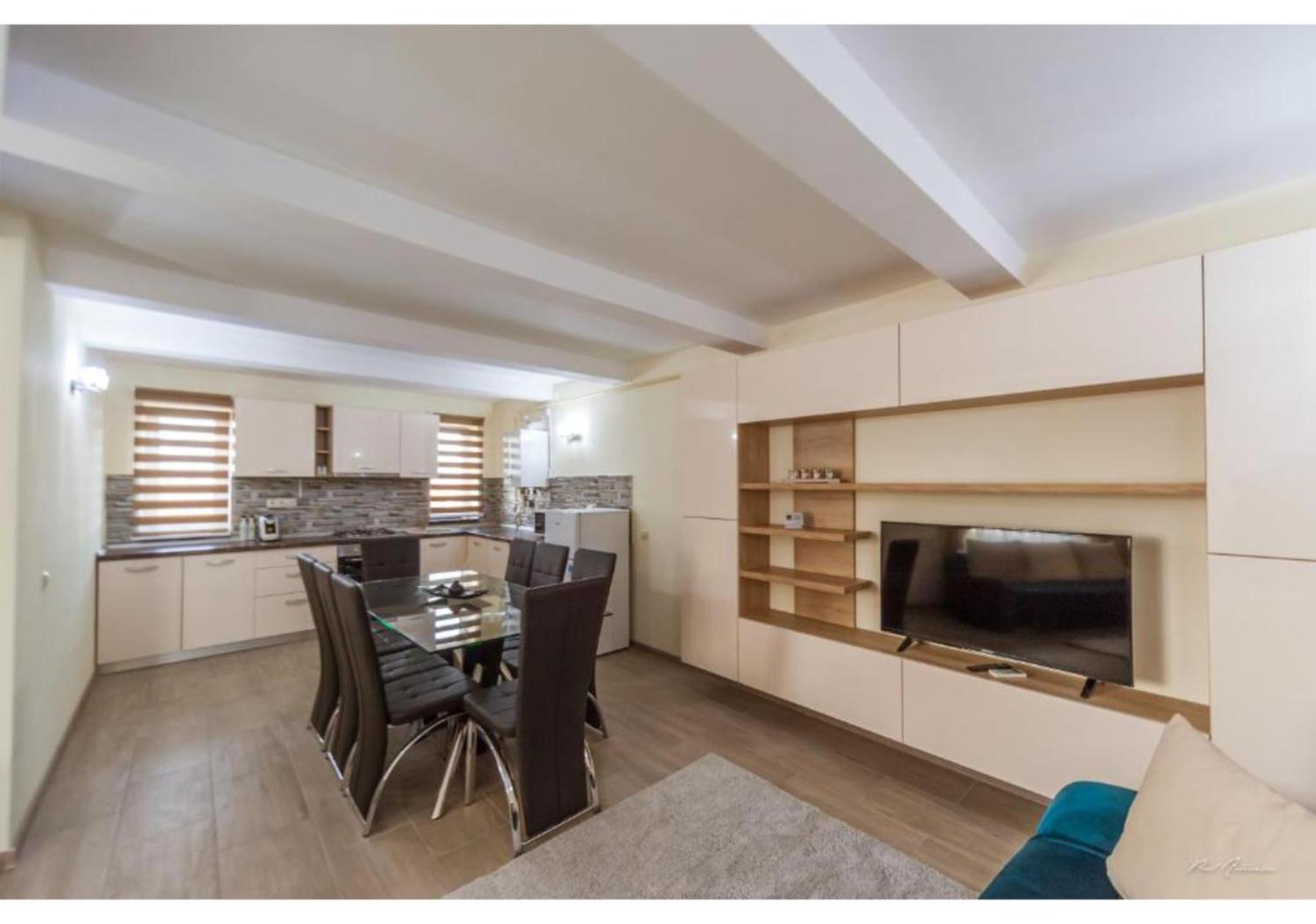 Luxury Apartment