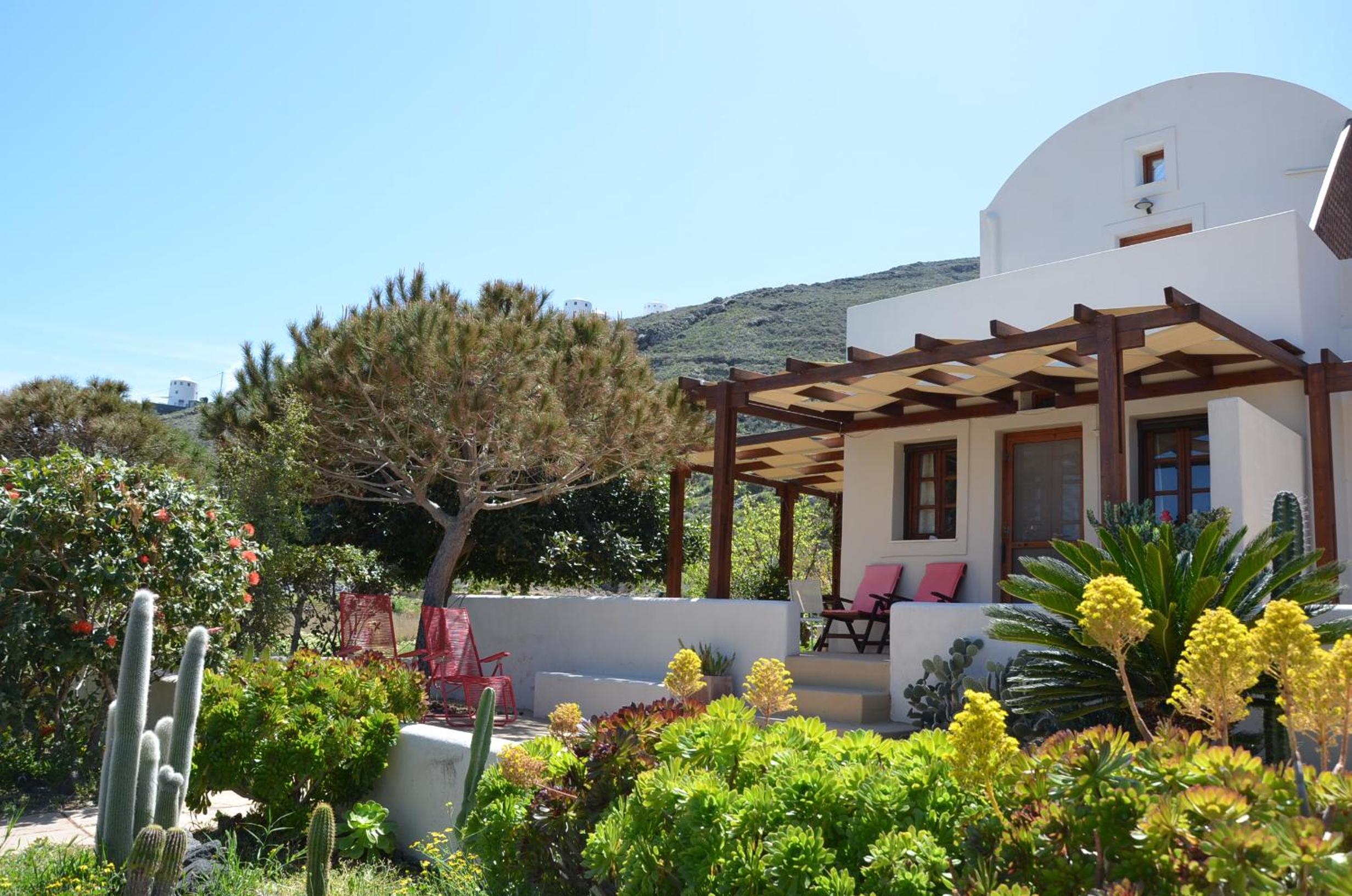 Absolute peace south villa a place to chill view 2