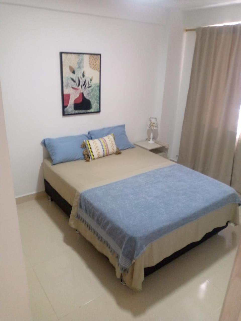 ALQUILO''APARTAMENTO COMPLETO con ZONA PRIVADA SOCIAL BARBECUE BBQ'' para FAMILIAS-3 HABITACION-2 duchas