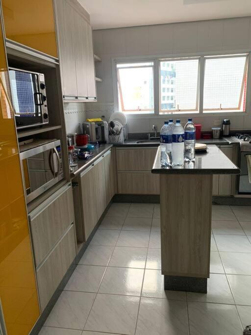 Apartamento Frente ao Mar - Santos SP