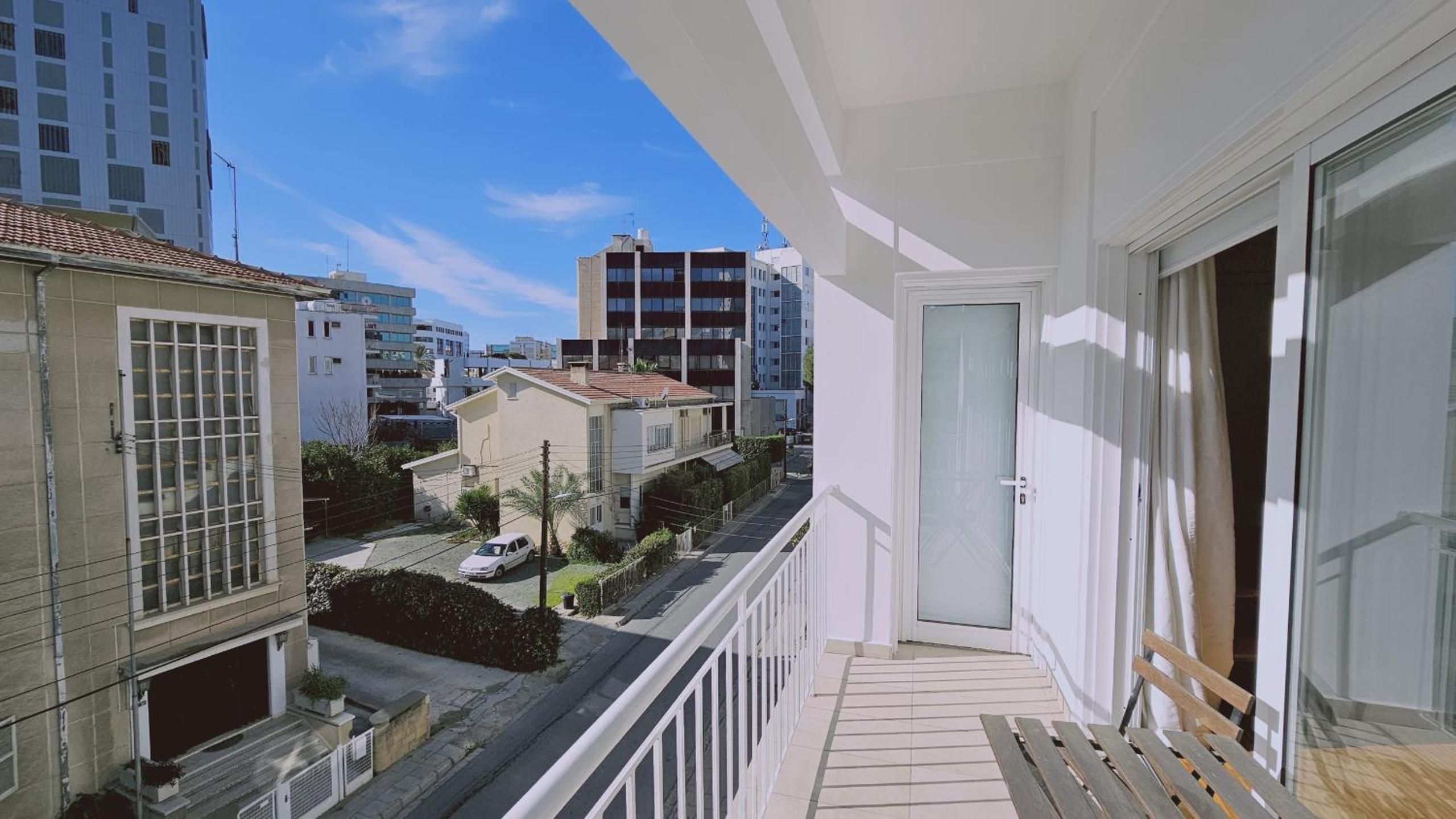 STAY Aurum Apartment