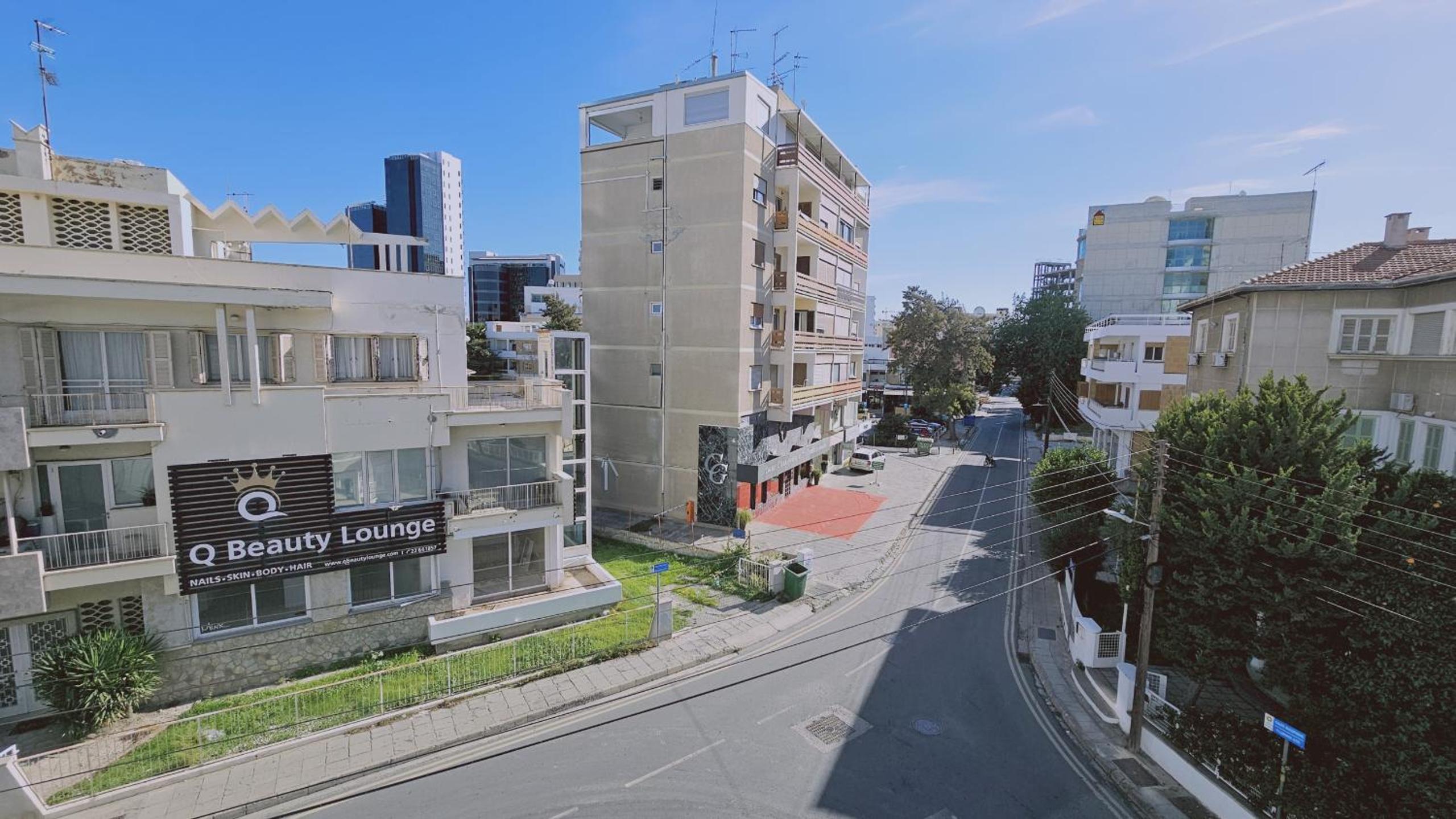 STAY Aurum Apartment