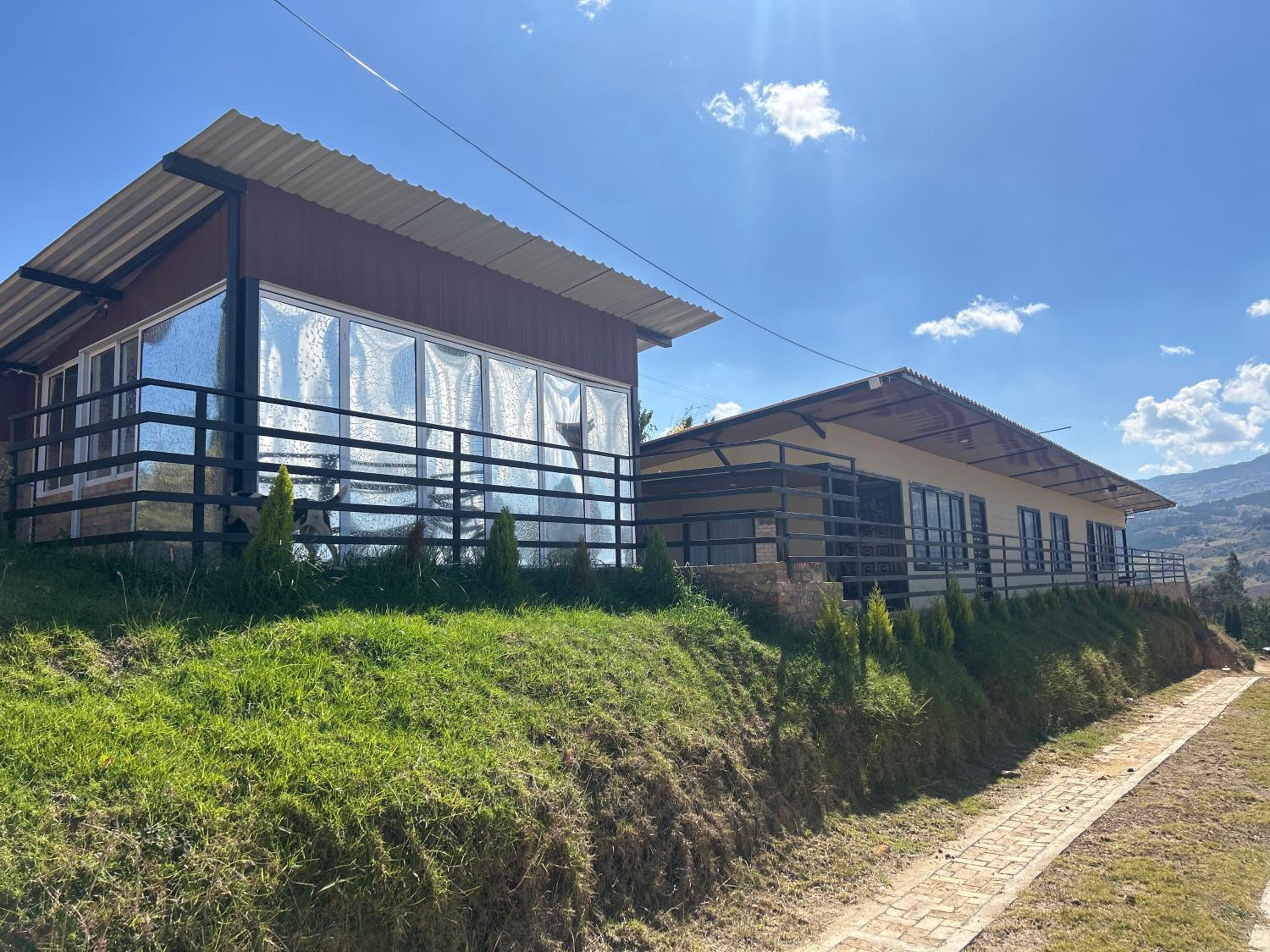 Chalet Íntimo-Delpilar con zona de Jacuzzi !