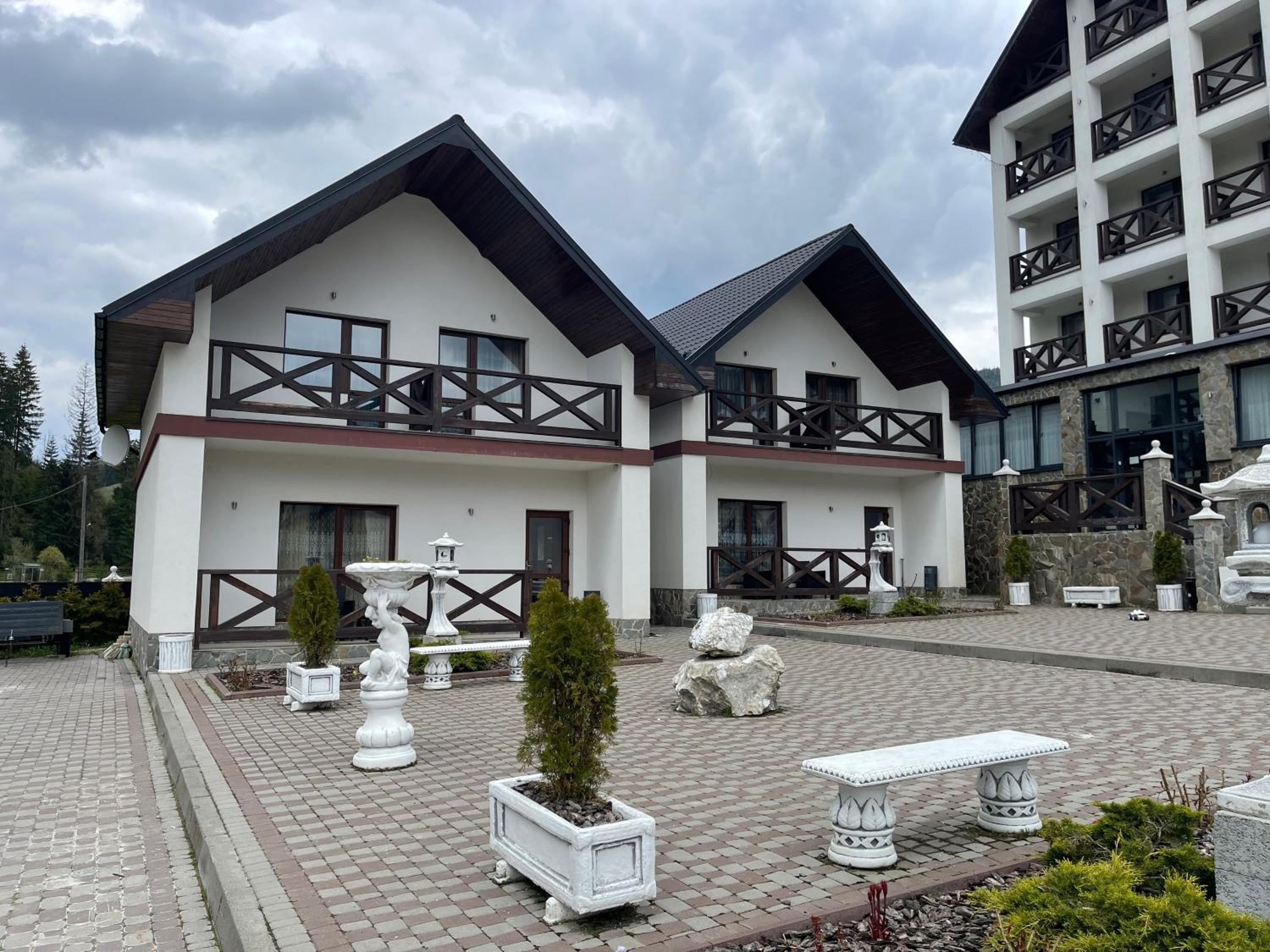 Villa For You Hotel