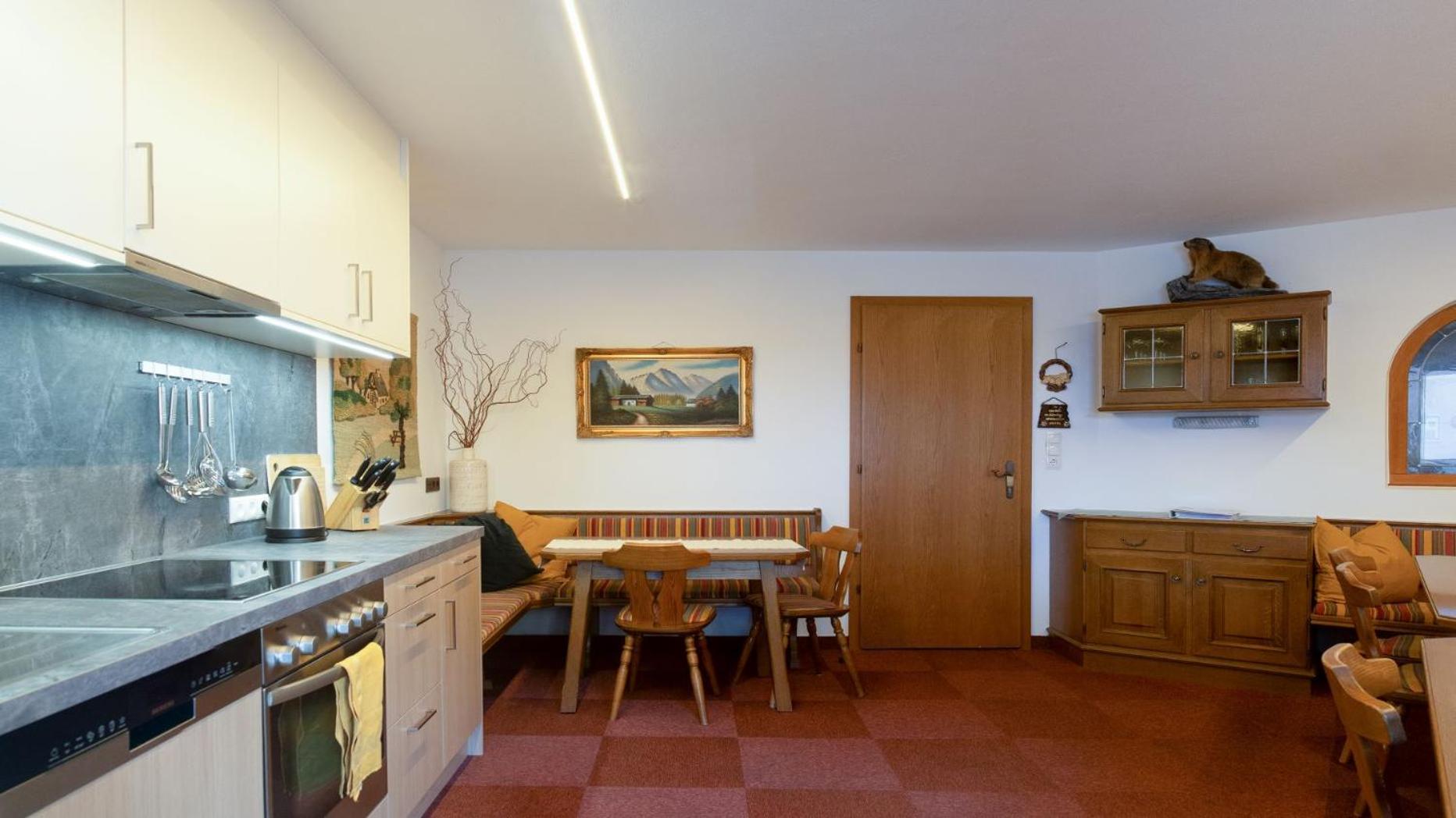Gästehaus Raphaela view 3