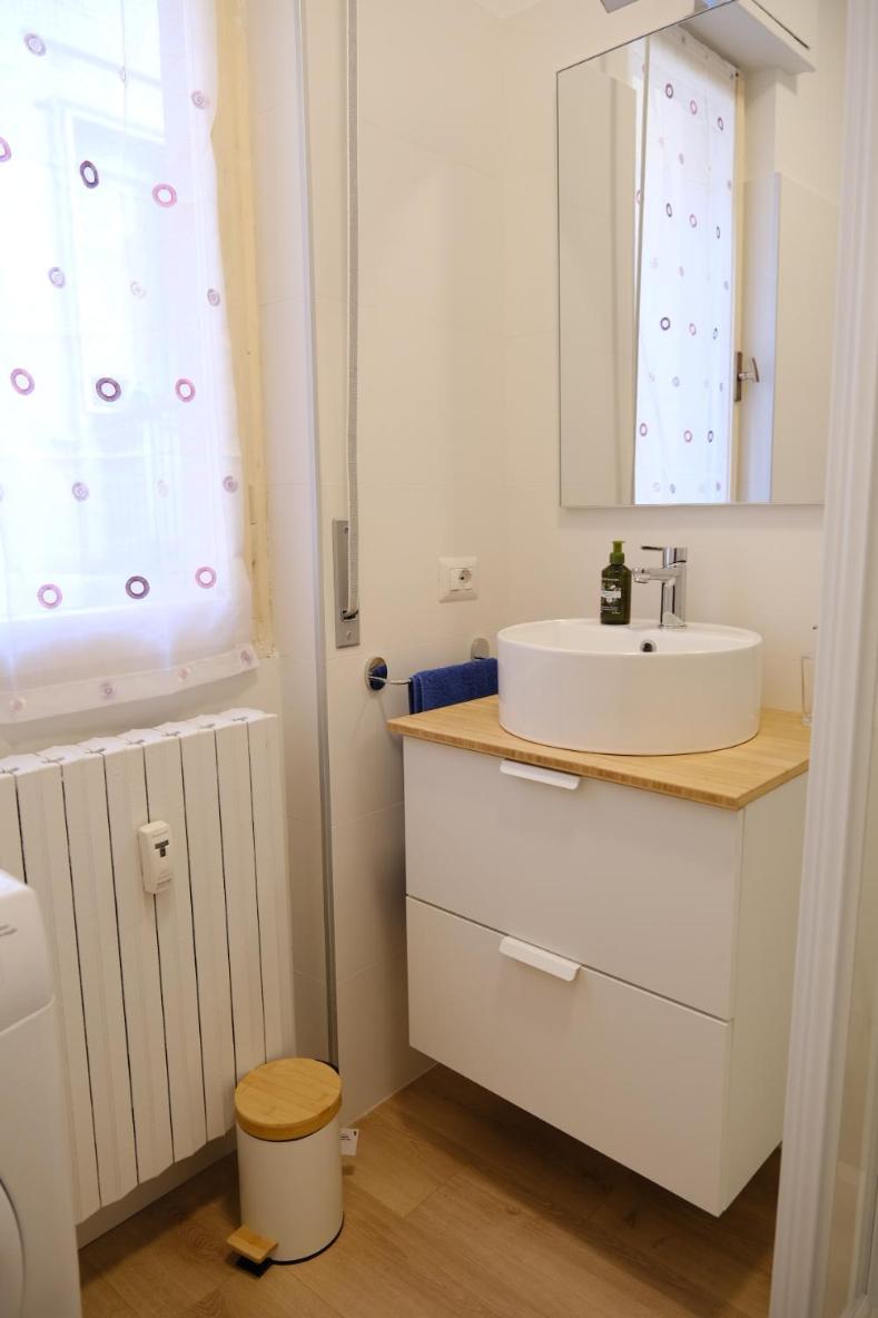Politecnico Bovisa university apartment