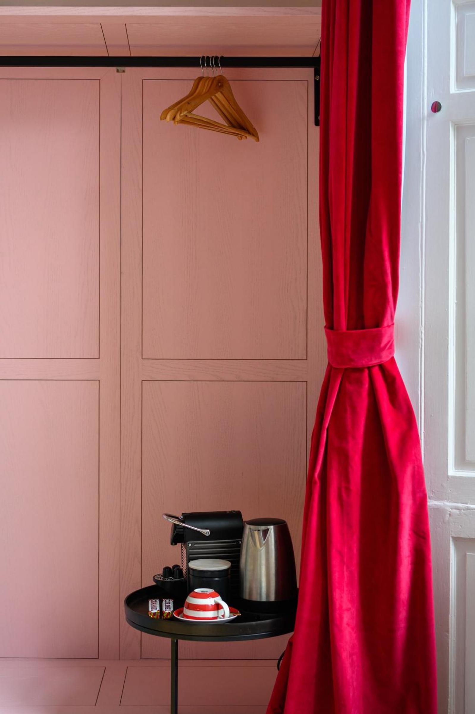 Queen Charlotte Guesthouse