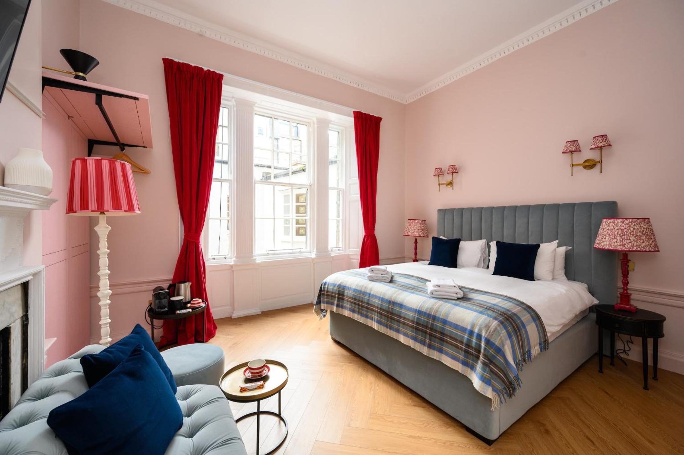 Queen Charlotte Guesthouse