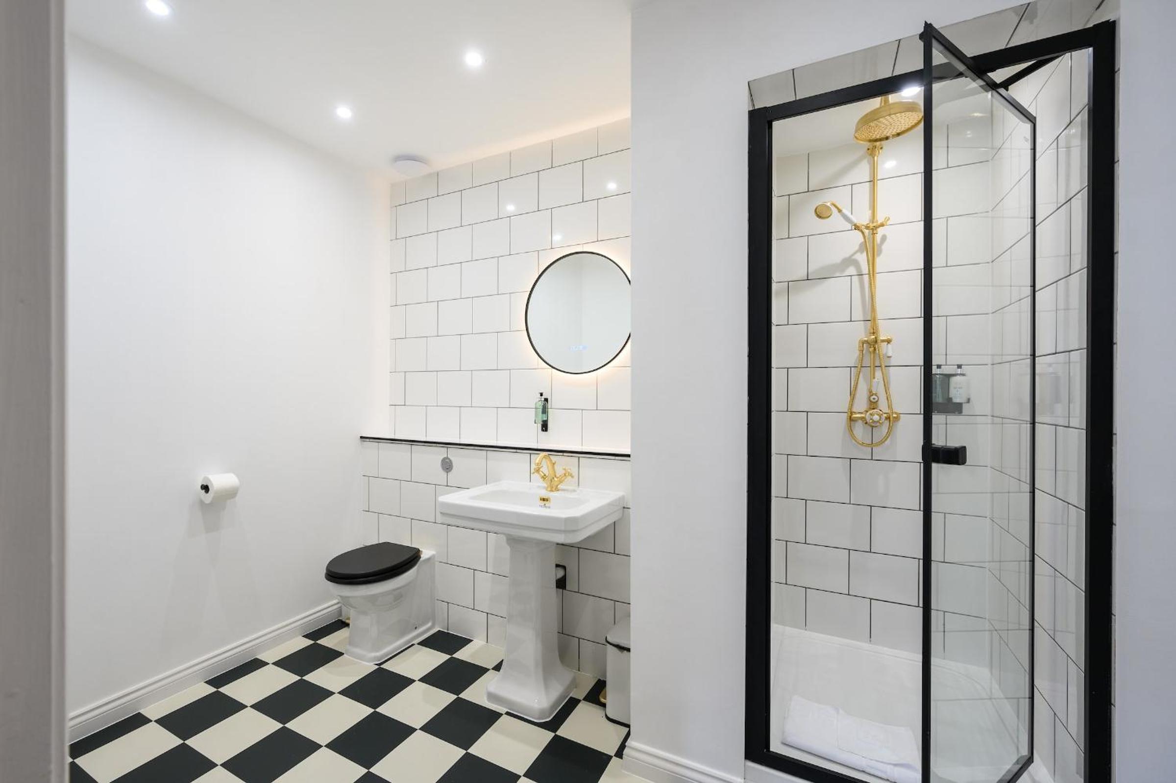 Queen Charlotte Guesthouse
