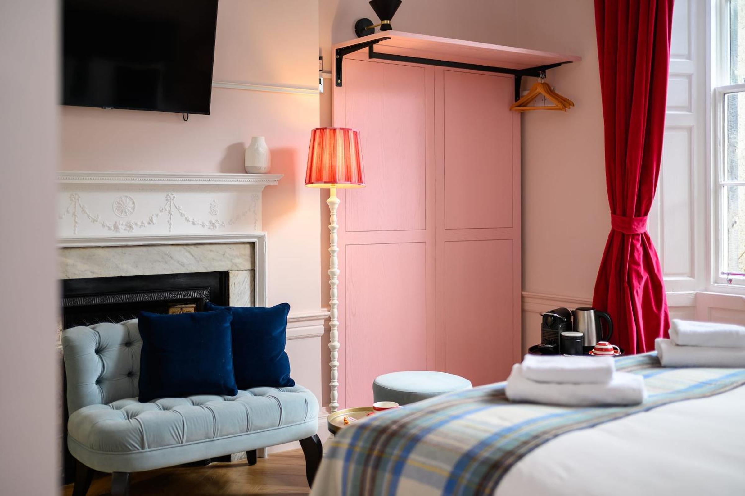 Queen Charlotte Guesthouse