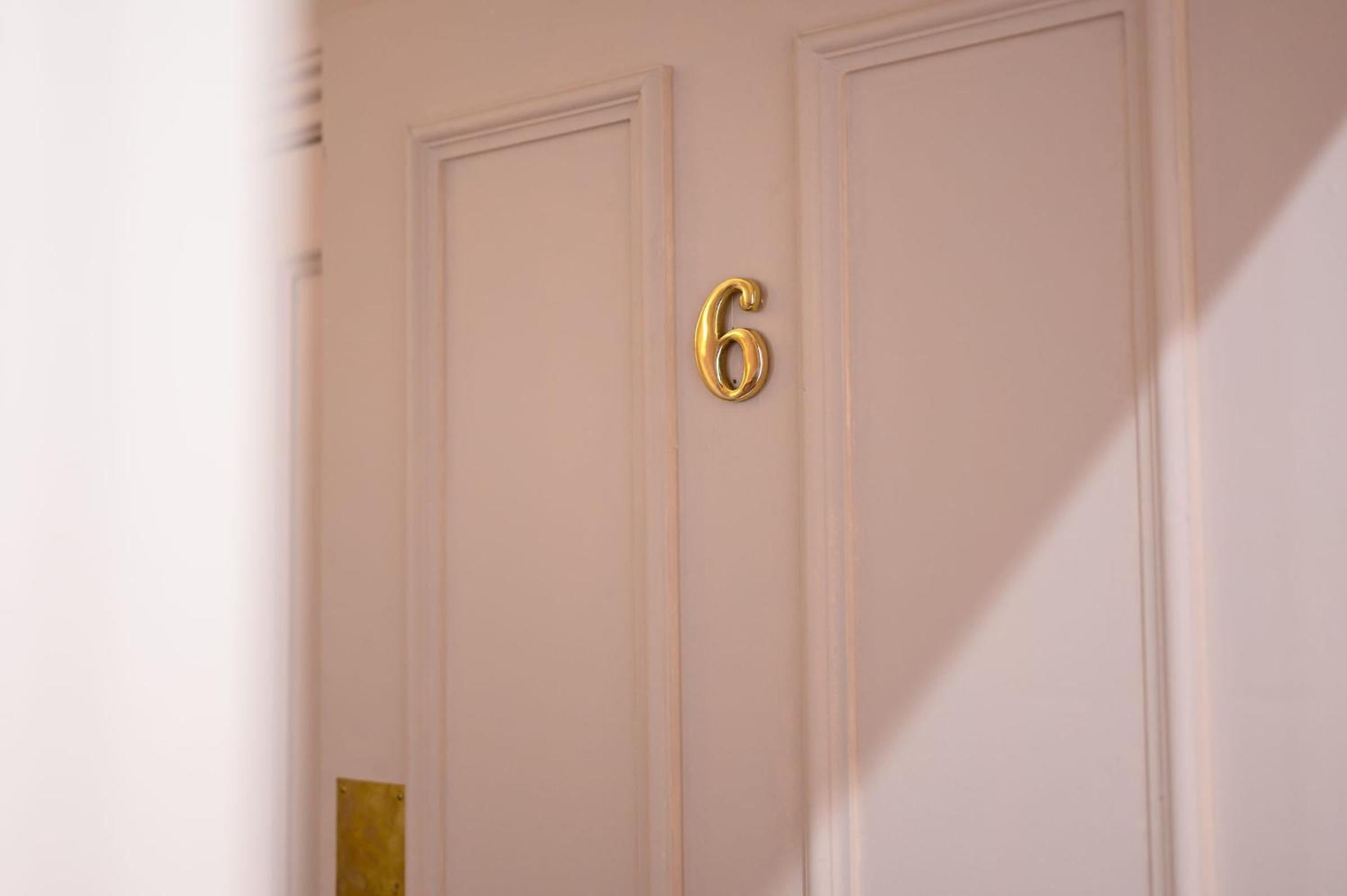 Queen Charlotte Guesthouse