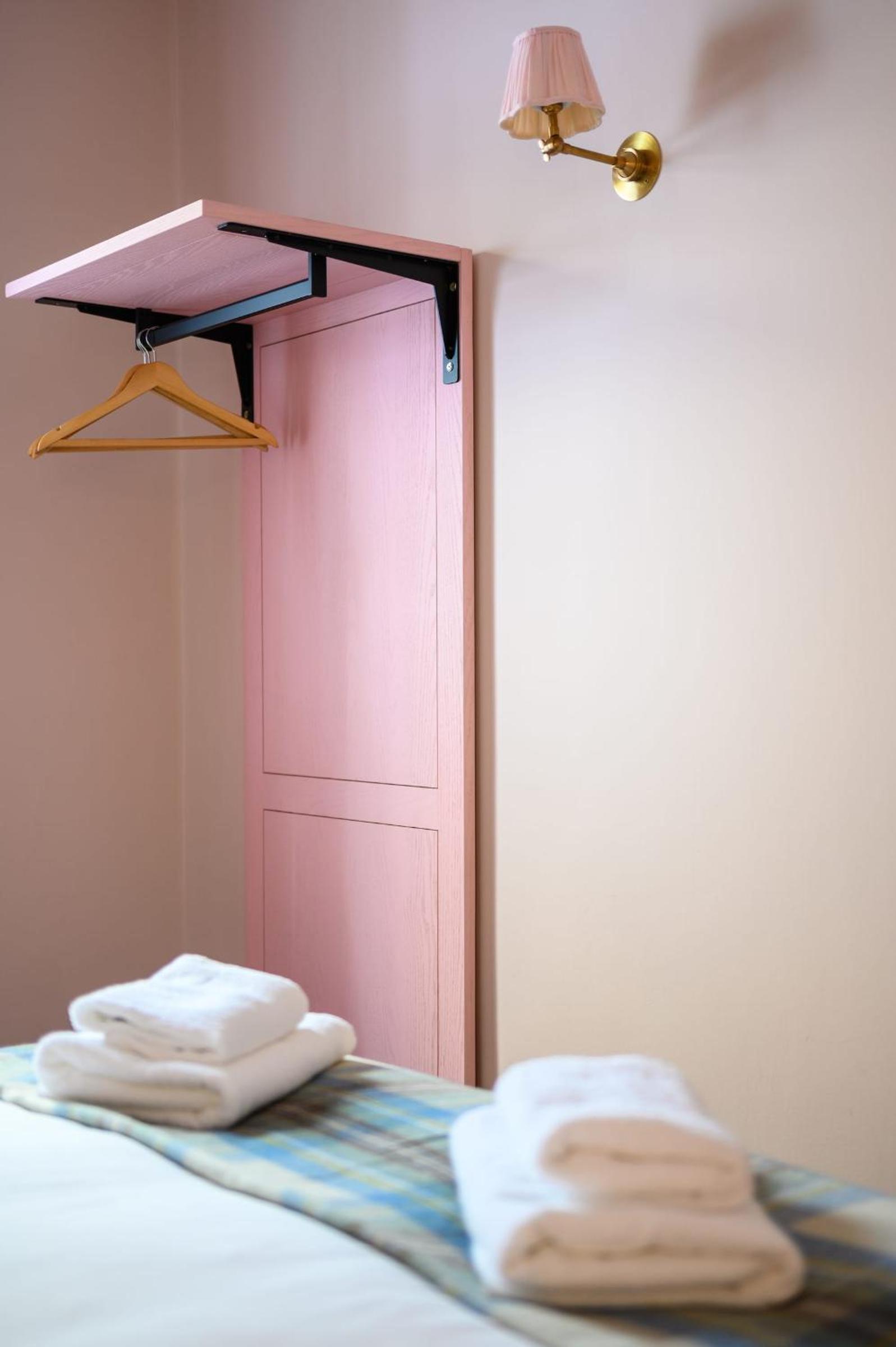 Queen Charlotte Guesthouse