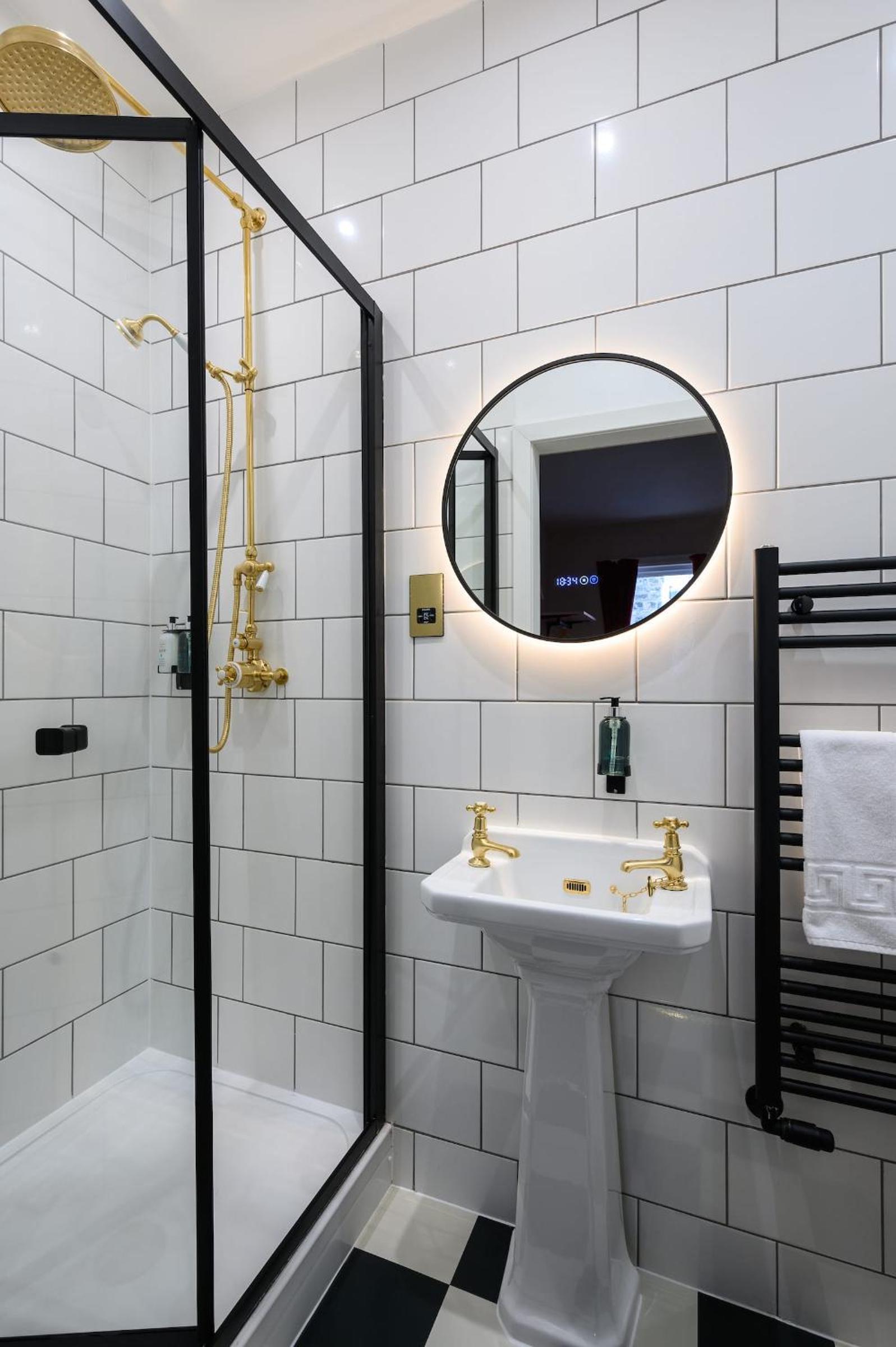 Queen Charlotte Guesthouse