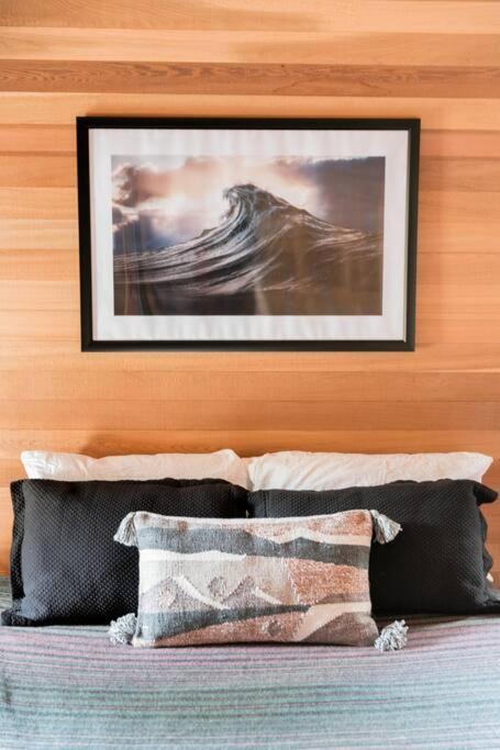 Oregon Coast Modern at Neahkahnie Beach view 3