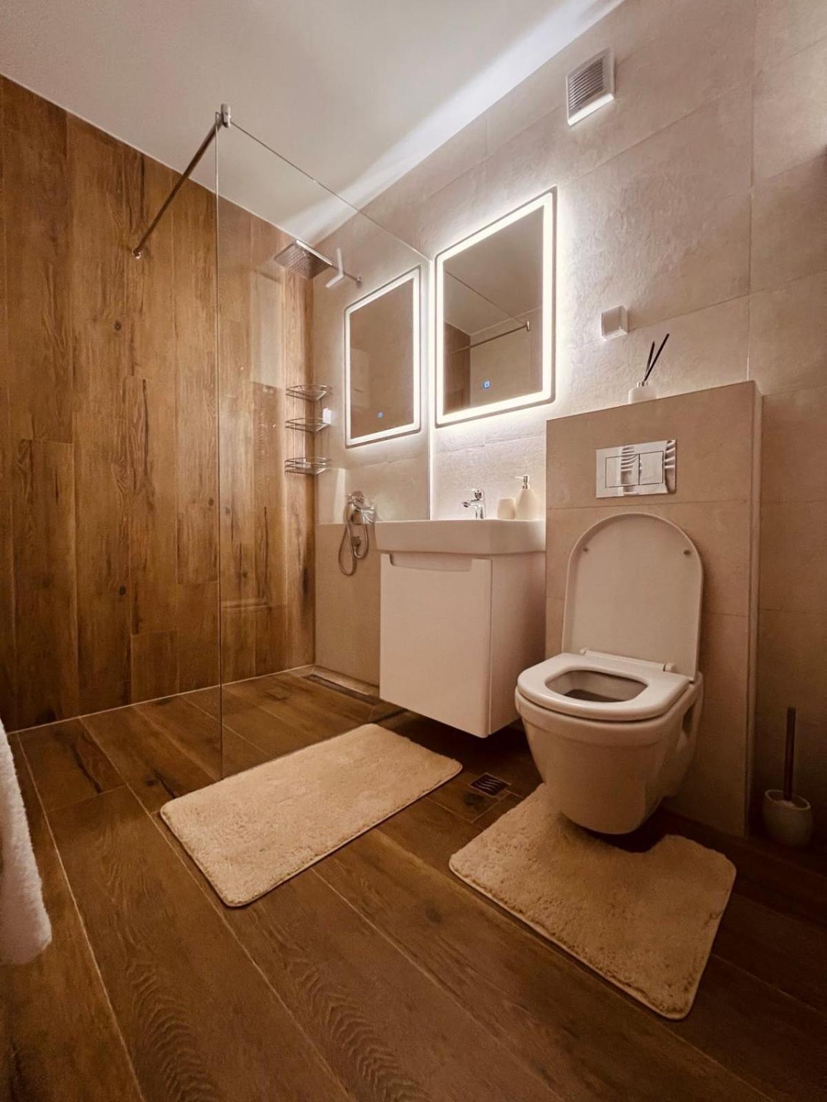 Apartman 15