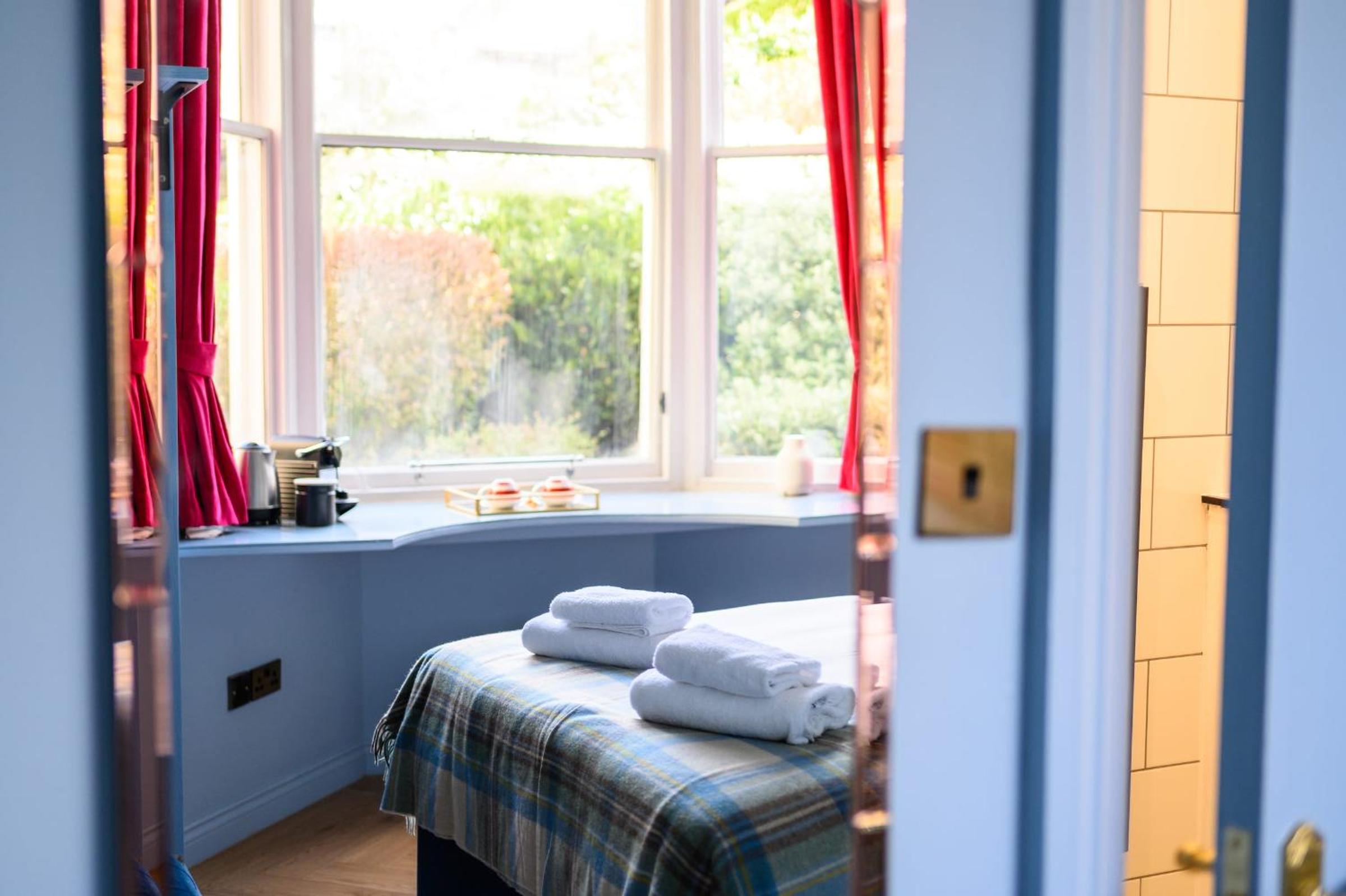 Queen Charlotte Guesthouse