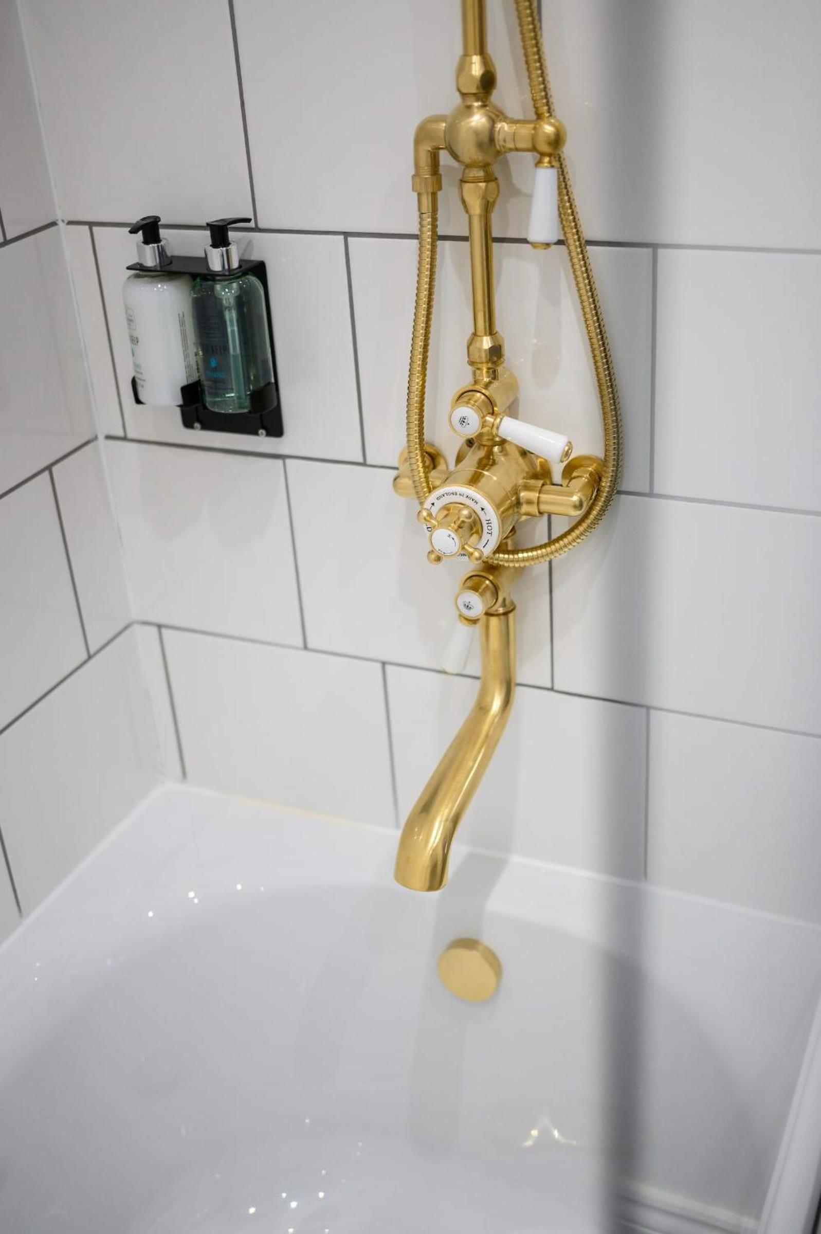 Queen Charlotte Guesthouse