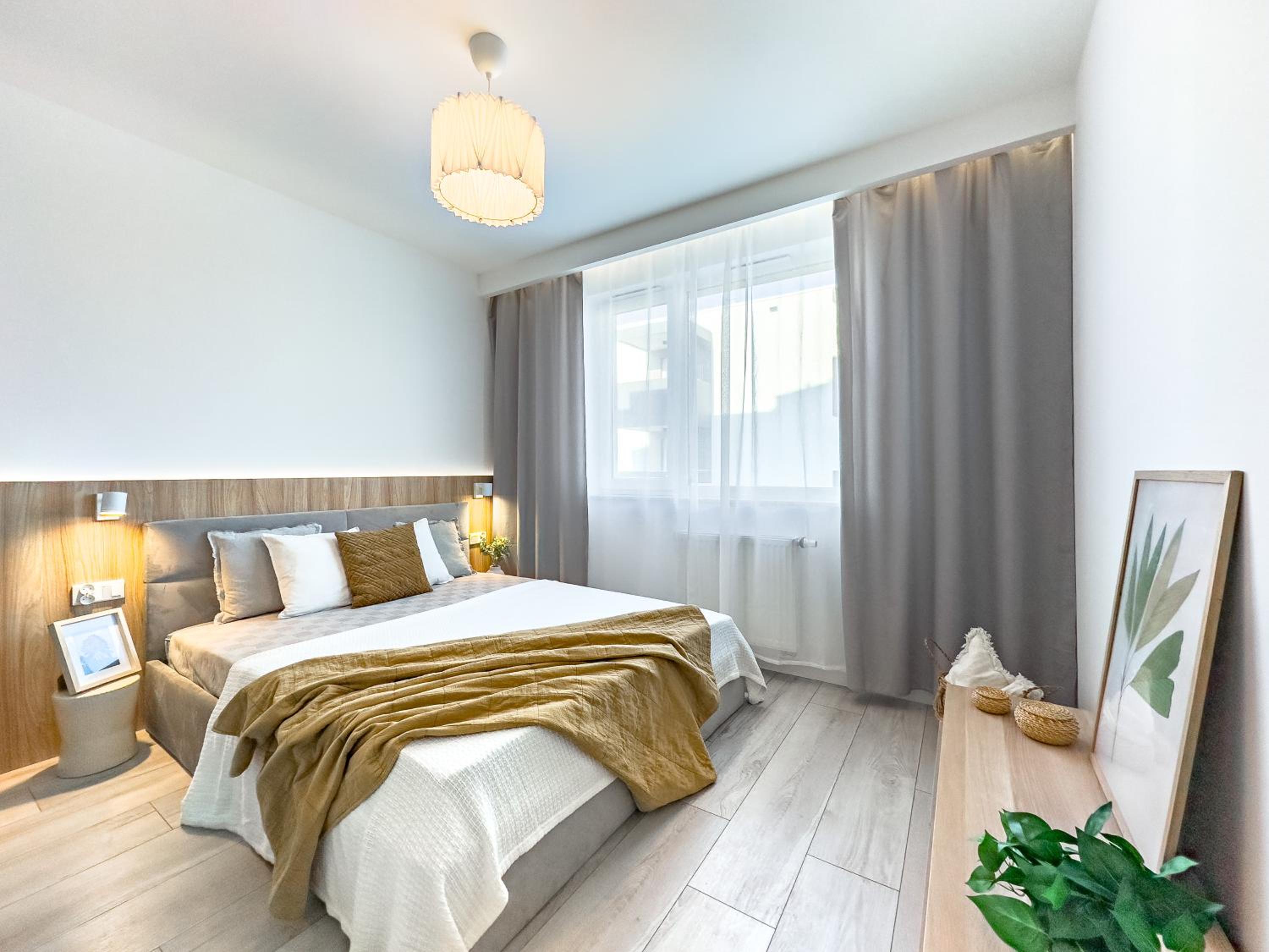 Krakowska Oaza Komfortu - Apartament Premium z Garażem