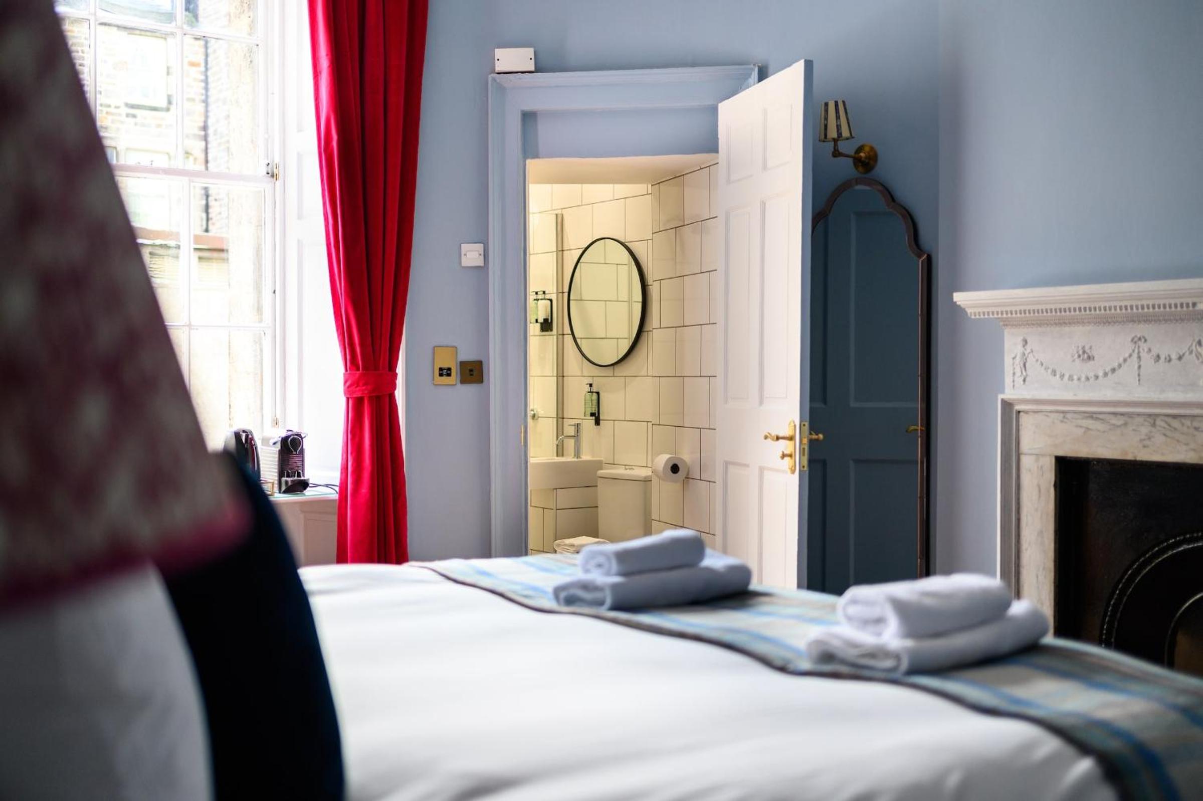 Queen Charlotte Guesthouse