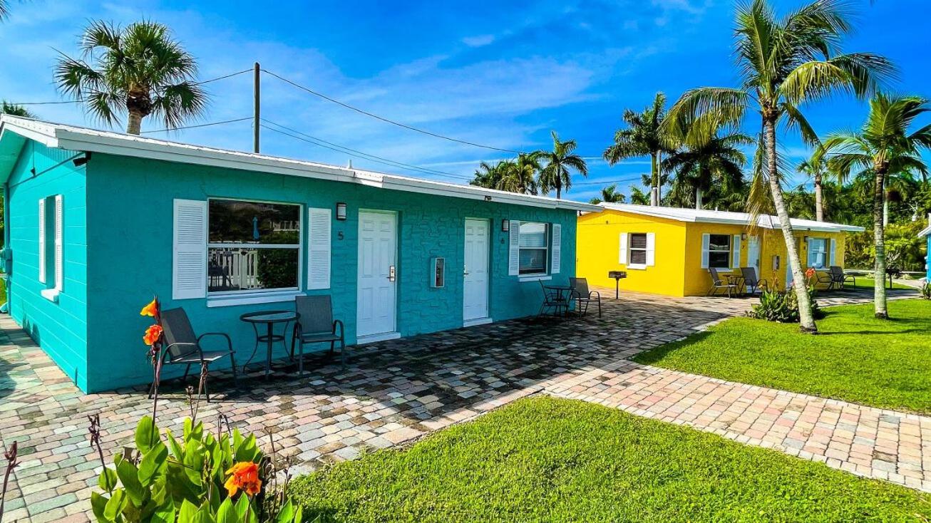 Poolfront Cottage Near Beach with Full Kitchen! view 4