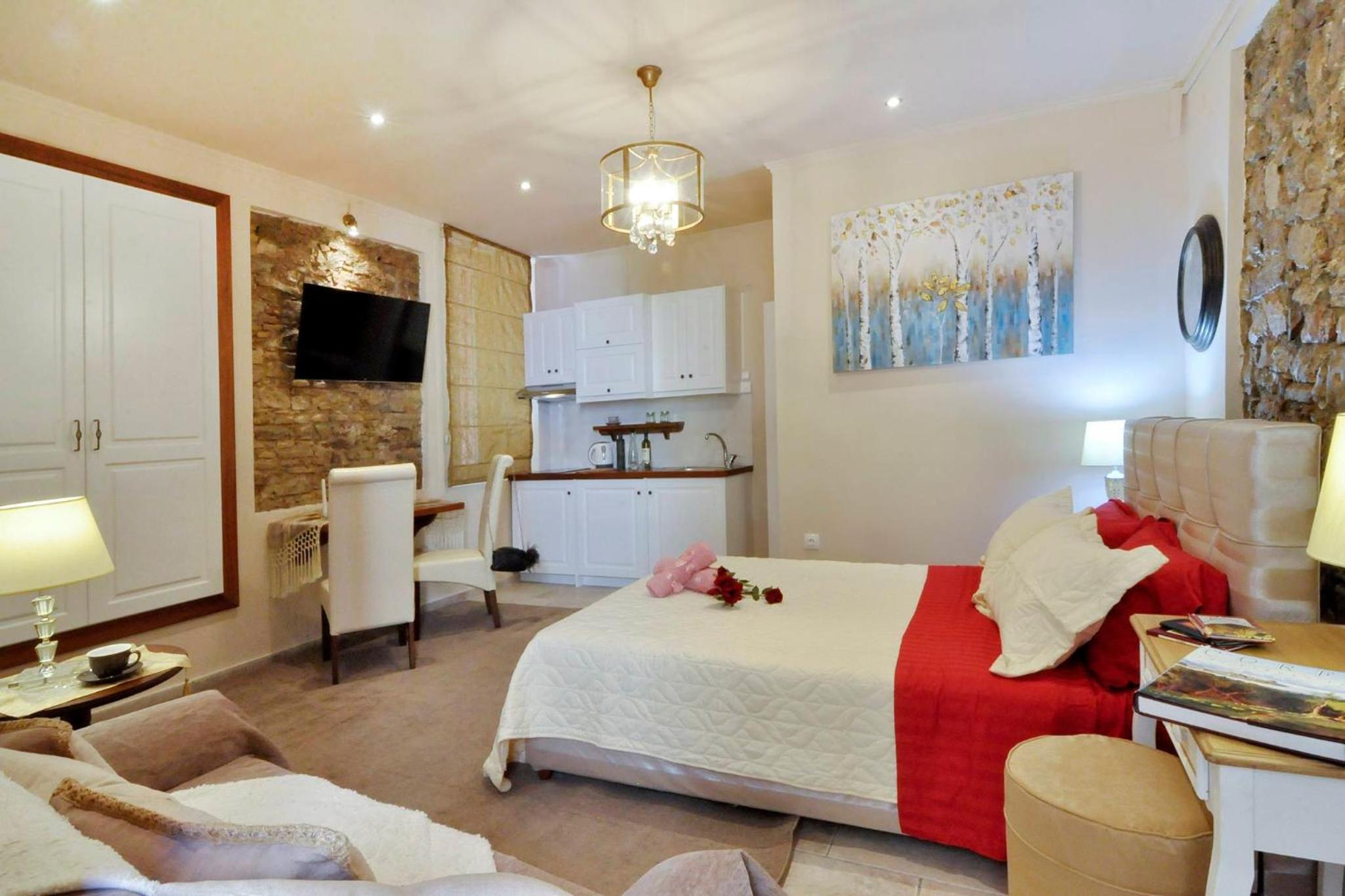 Venetian Suite Mitropolis new