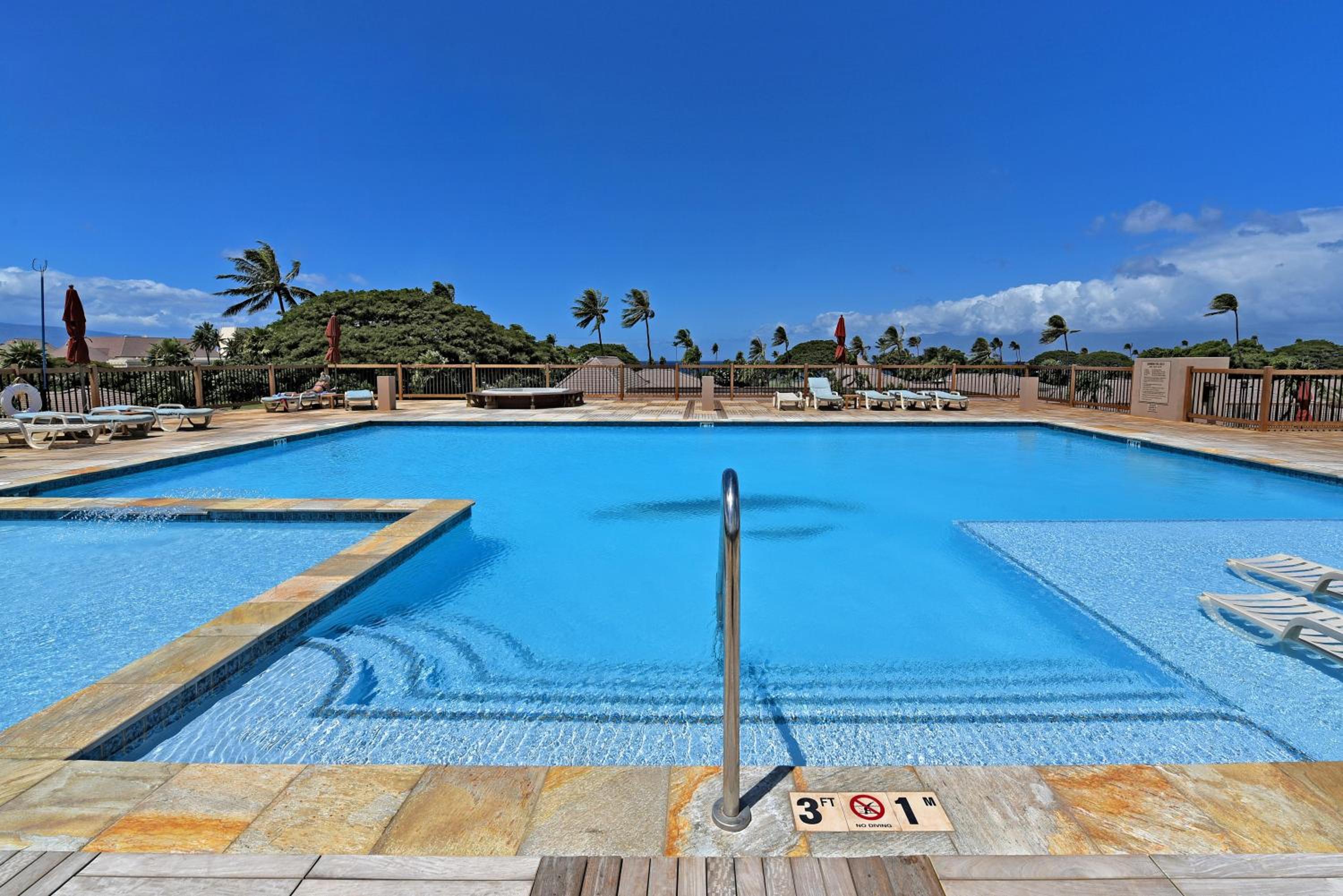 Eldorado E104 · Spacious 1BD wPool at Kaanapali