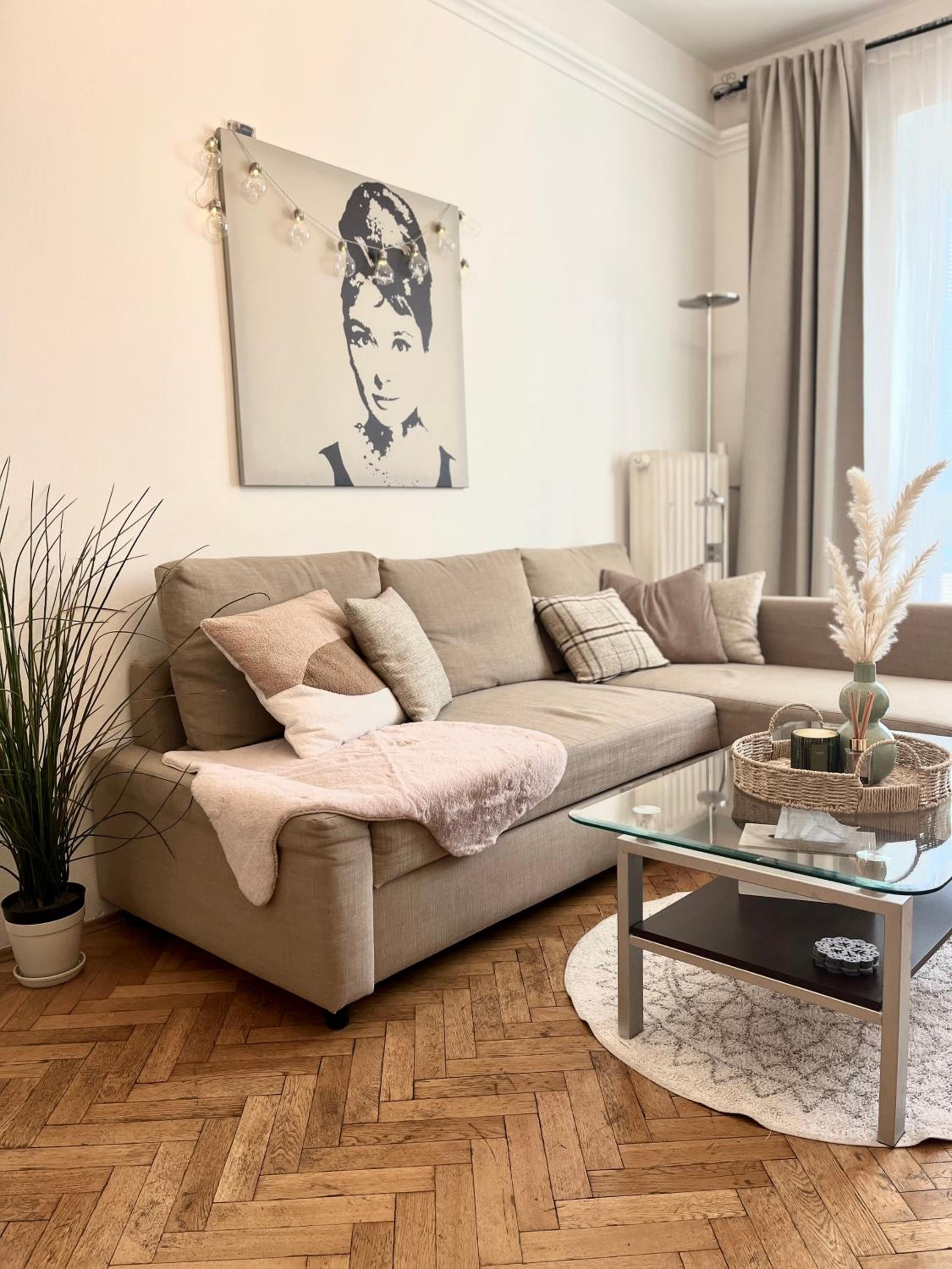 Audrey Hepburn Apartment Cathedral View TOP Location Air Conditioned view 2