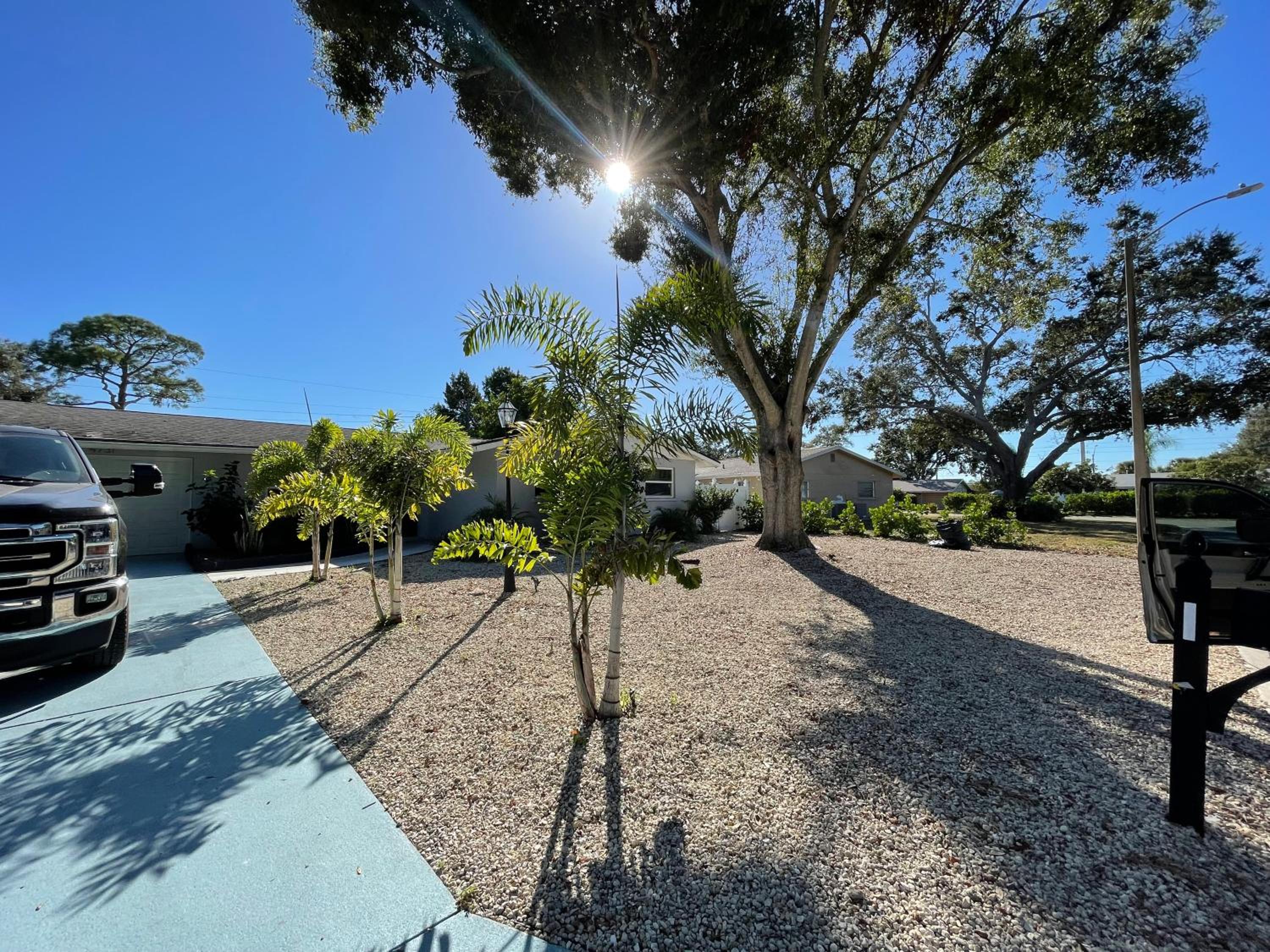 Sarasota Paradise home near Siesta Key Beach view 3