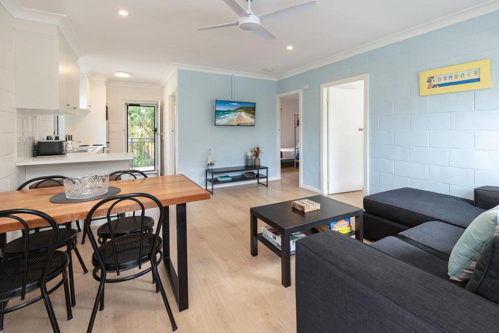 Blueys Beach Villa Manyana 01