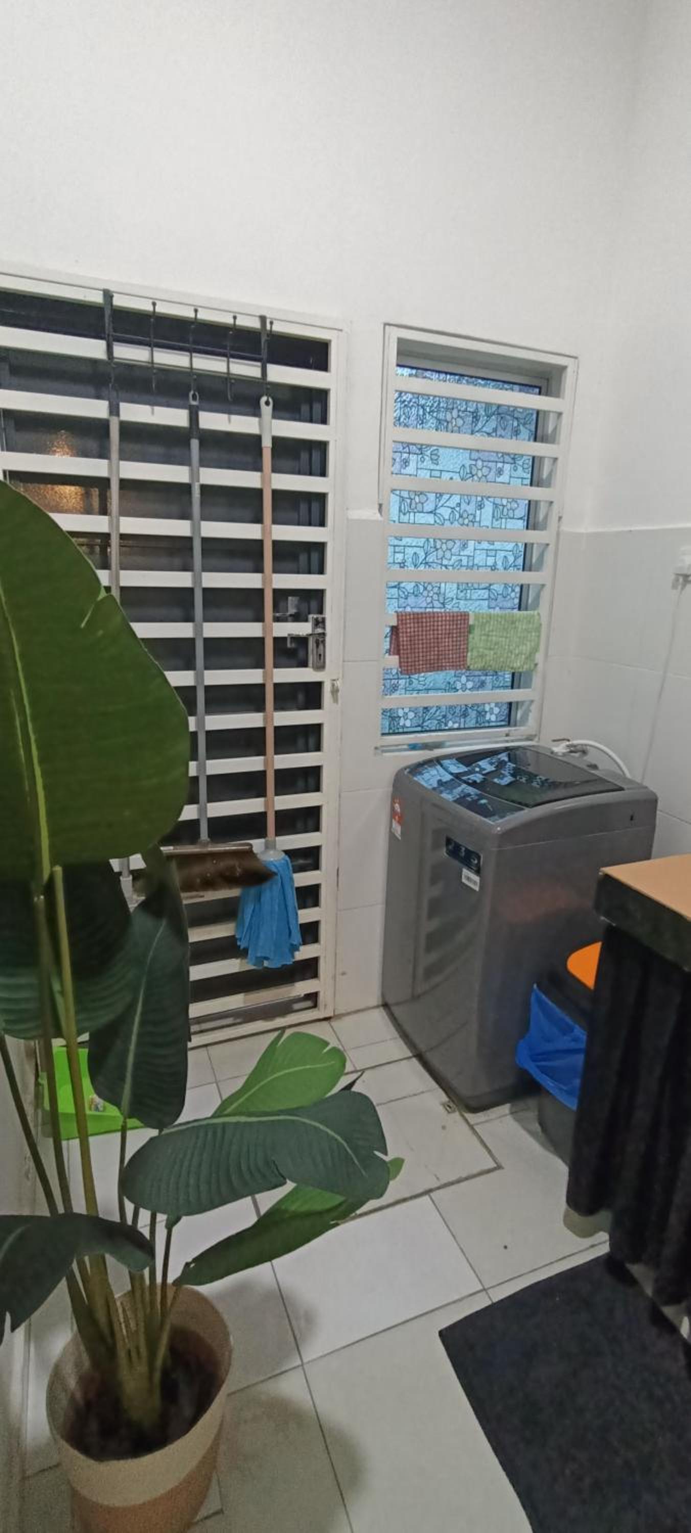 Imans Homestay Lumut