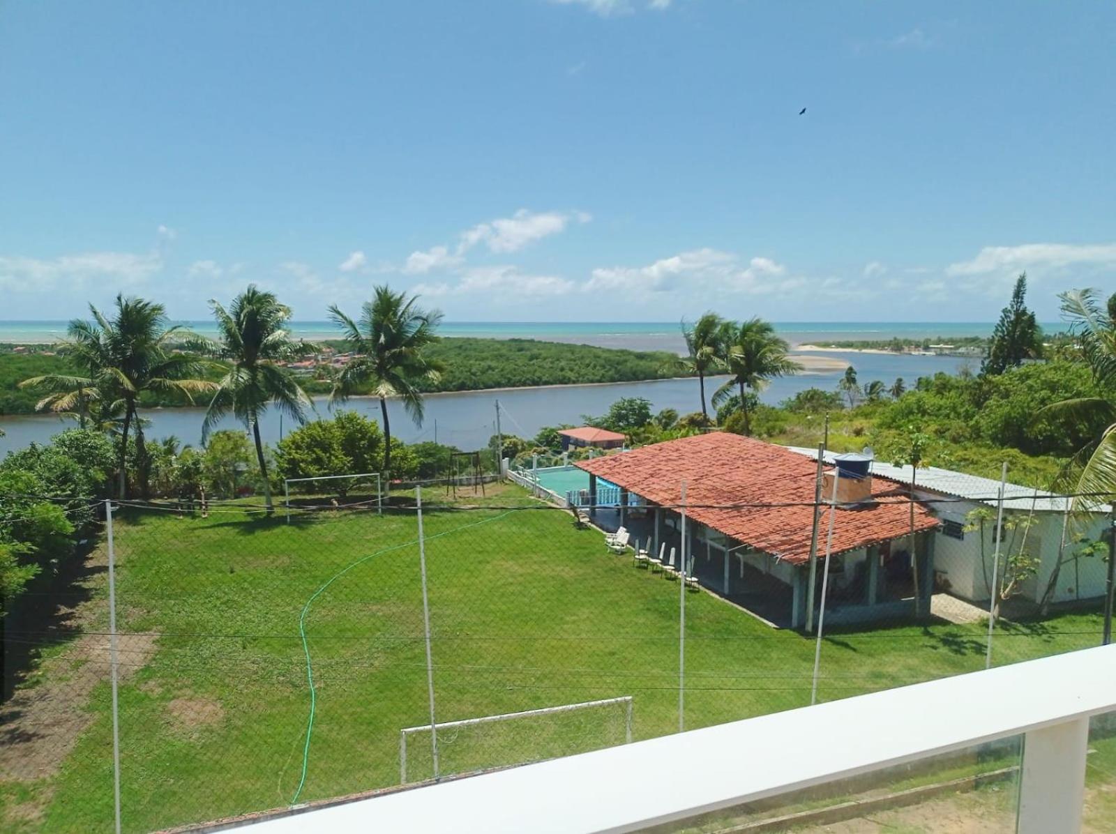 CASA NA BARRA DE SANTO ANTONIO