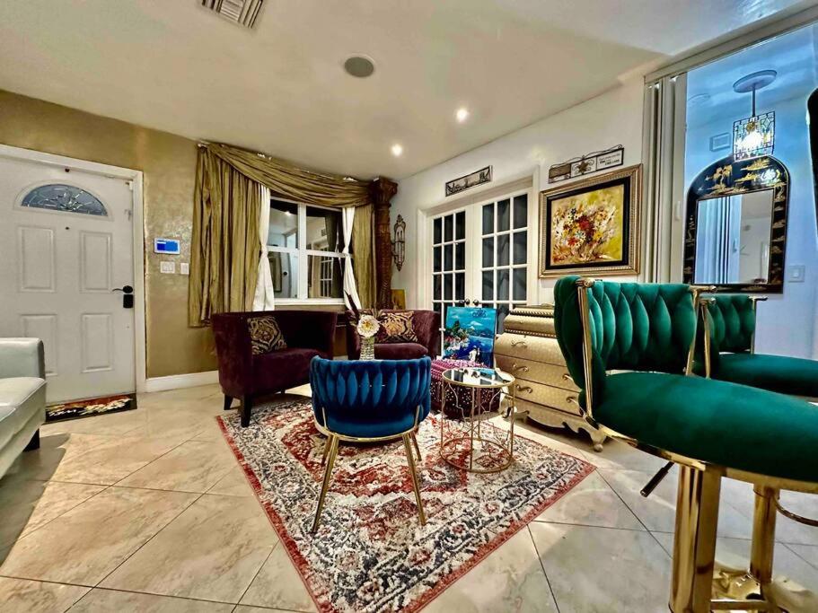 lounge