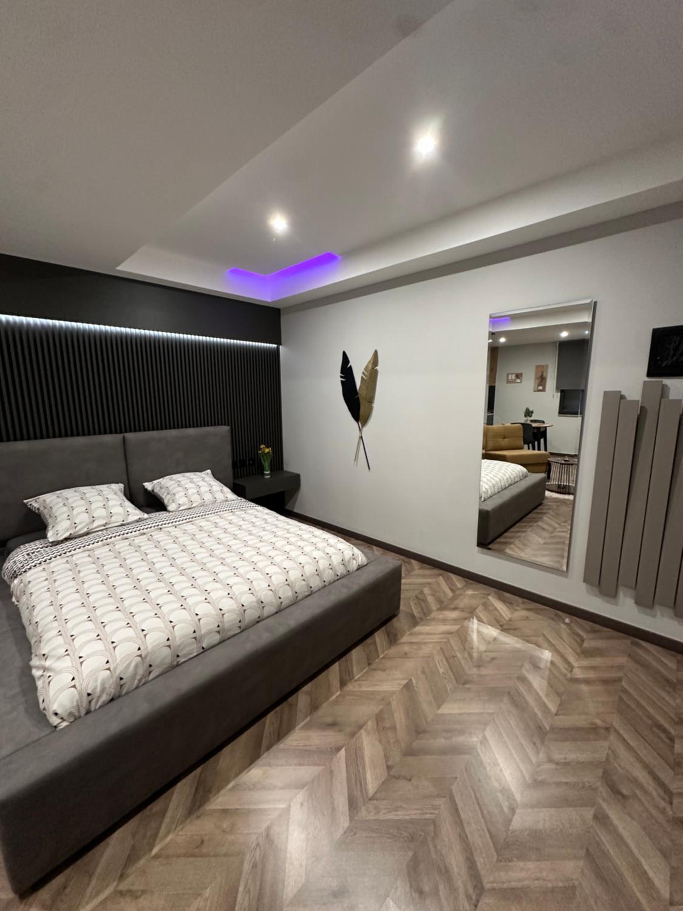 Room Studio Deluxe (Priam App)