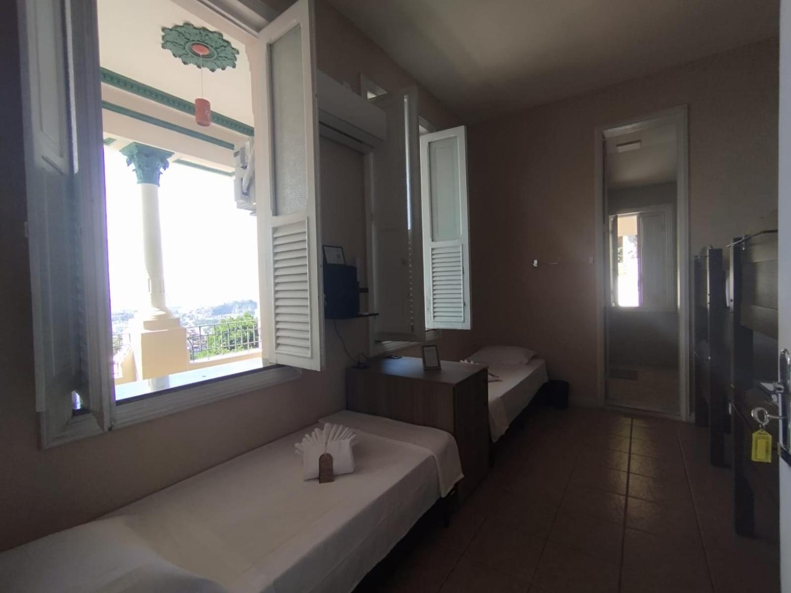 Casa das Luzes Hostel IVN