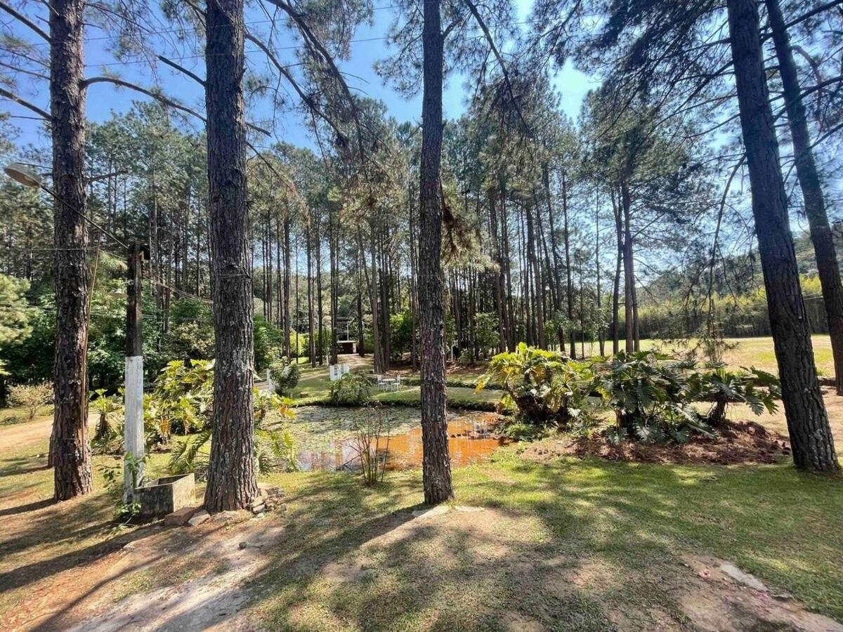CHÁCARA MARAVILHOSA 50 MIN DE SP PETFRIENDLY CAMPO FUTEBOL PISCINA PLAYGROUND QUADRA BASQUETE COZINHA RÚSTICA FOGAO A LENHA