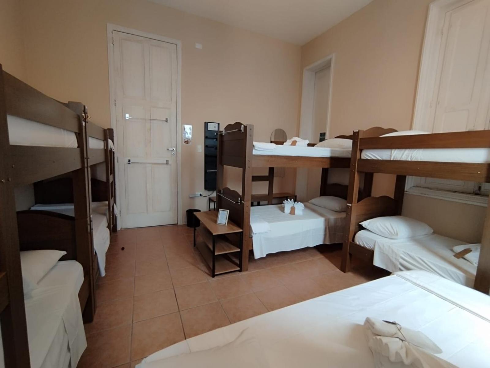 Casa das Luzes Hostel IVN
