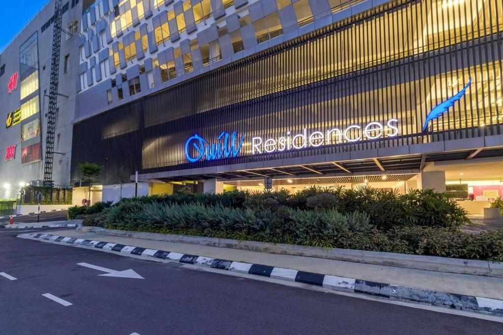 SOGO PWTC KLCC Monorail link Quill Mall 7Pax