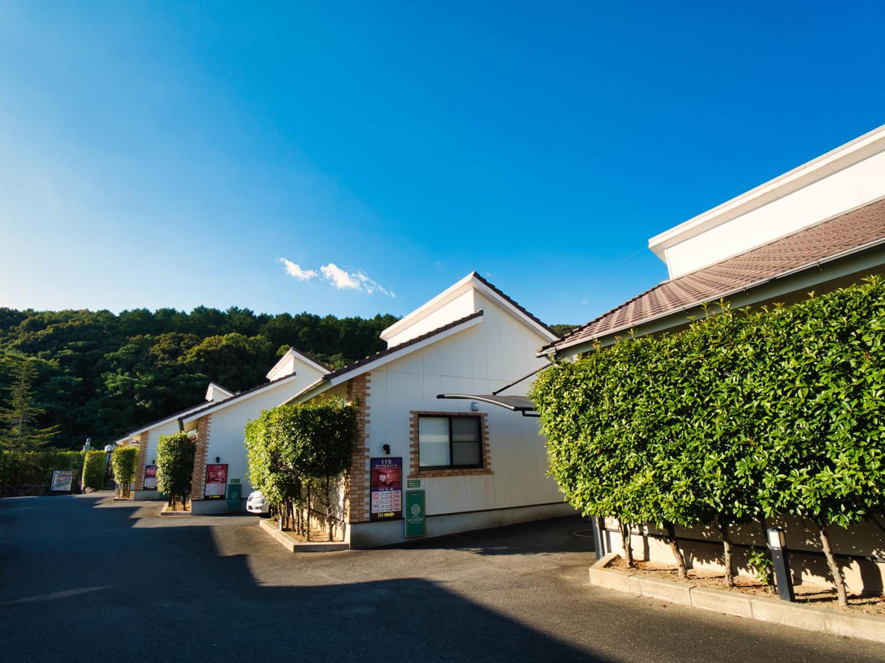 SKY Bay-Terace Omura view 2