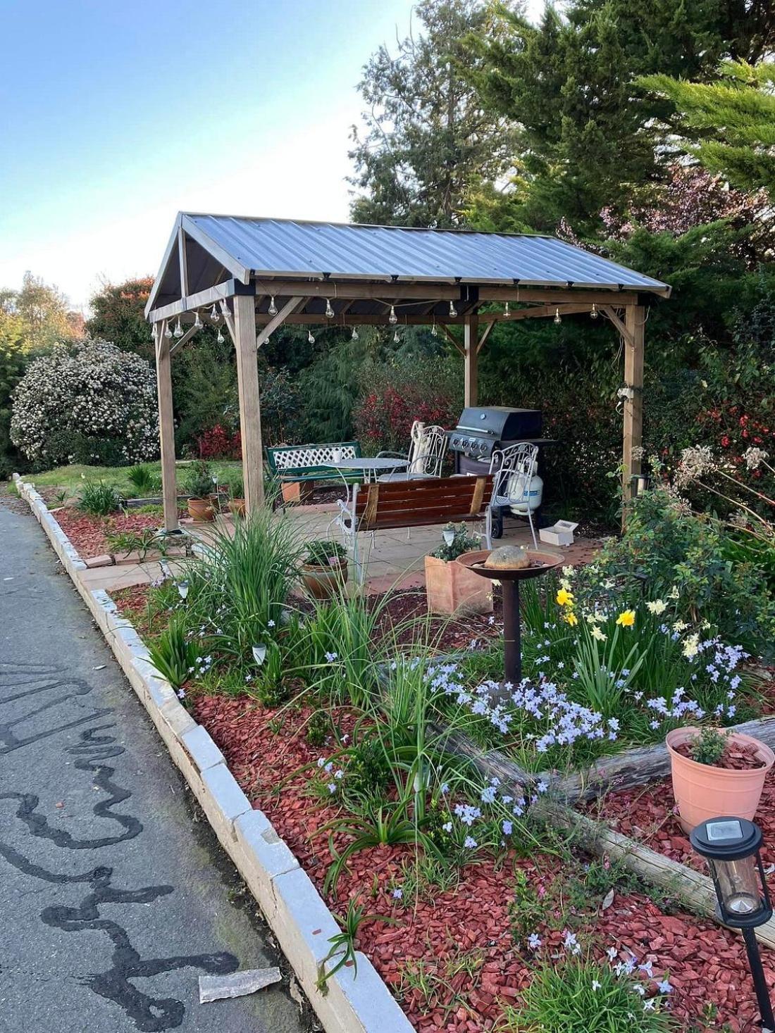Colonial Lodge Motor Inn