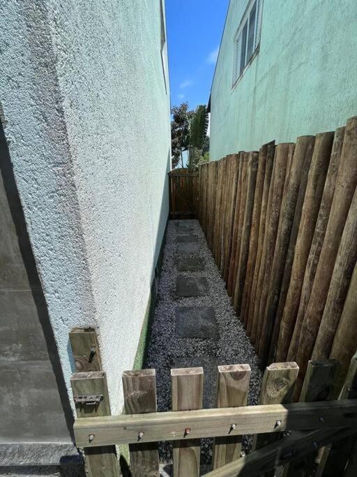 Casa completa cond. fechado em Paúba, S. Sebastião