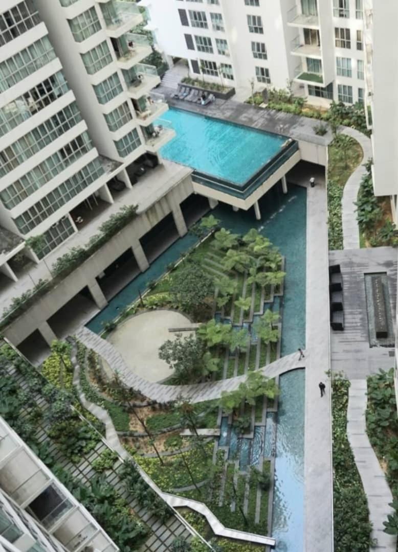Regalia Suites KLCC View Rooftop Infinity Pool by SHI