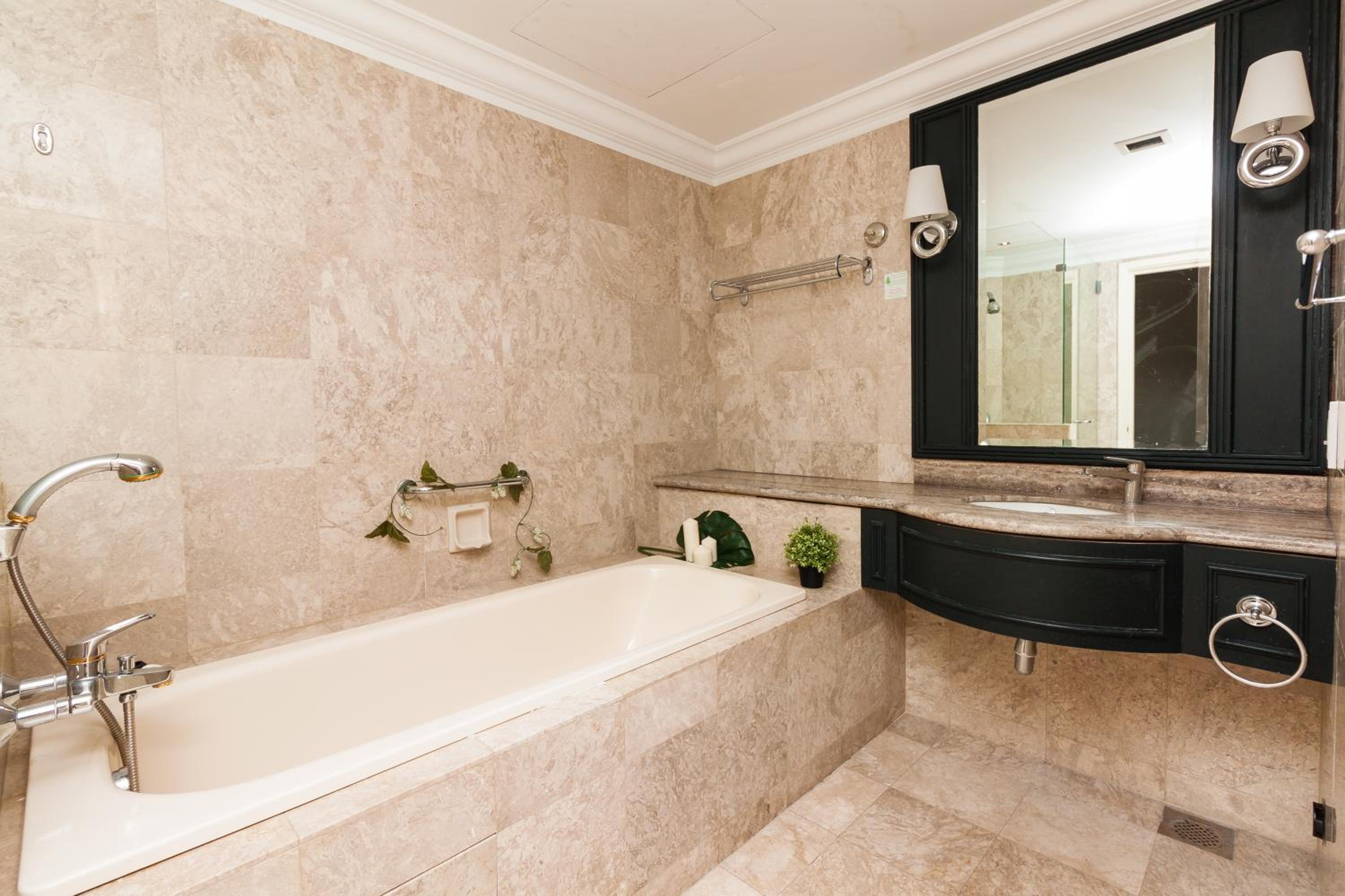 Suites at TimesSquare by Plush