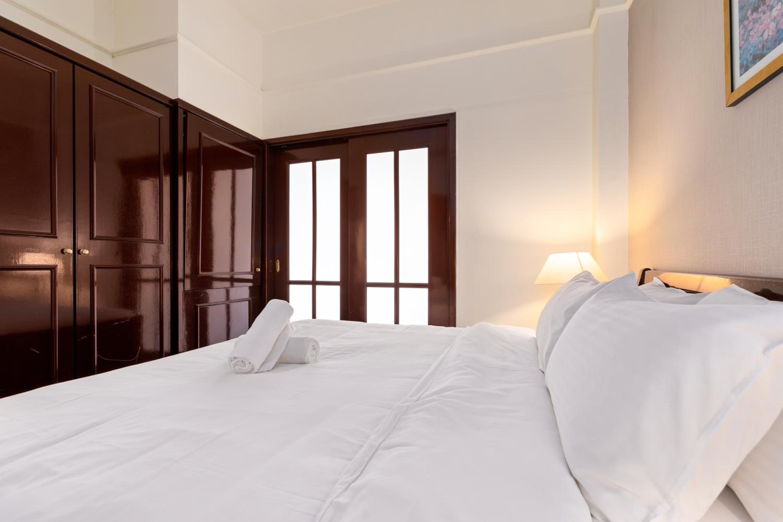 Suites at TimesSquare by Plush