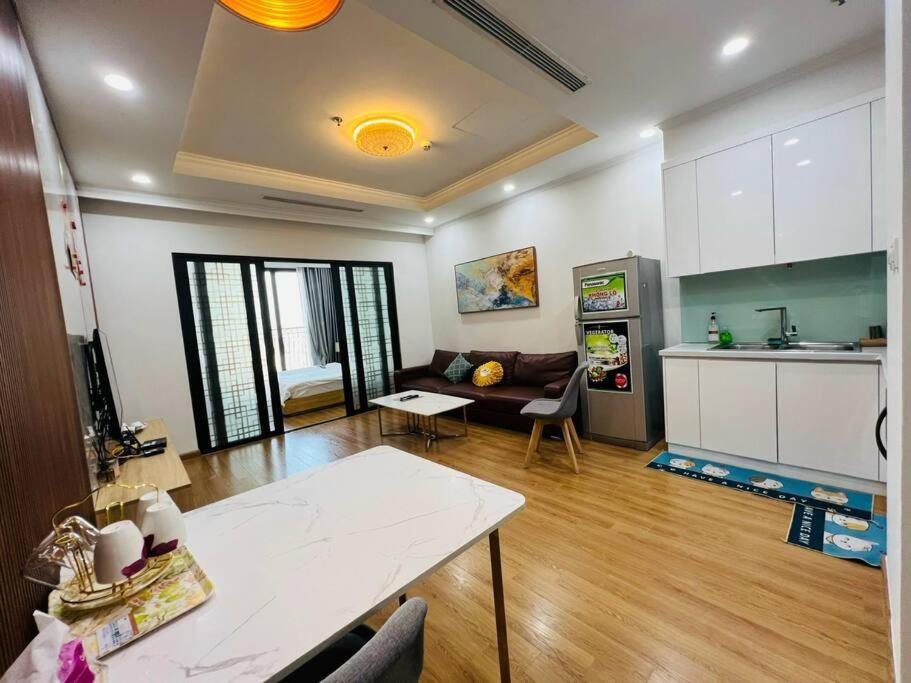 Vinhomes Royal city 1 bed room.