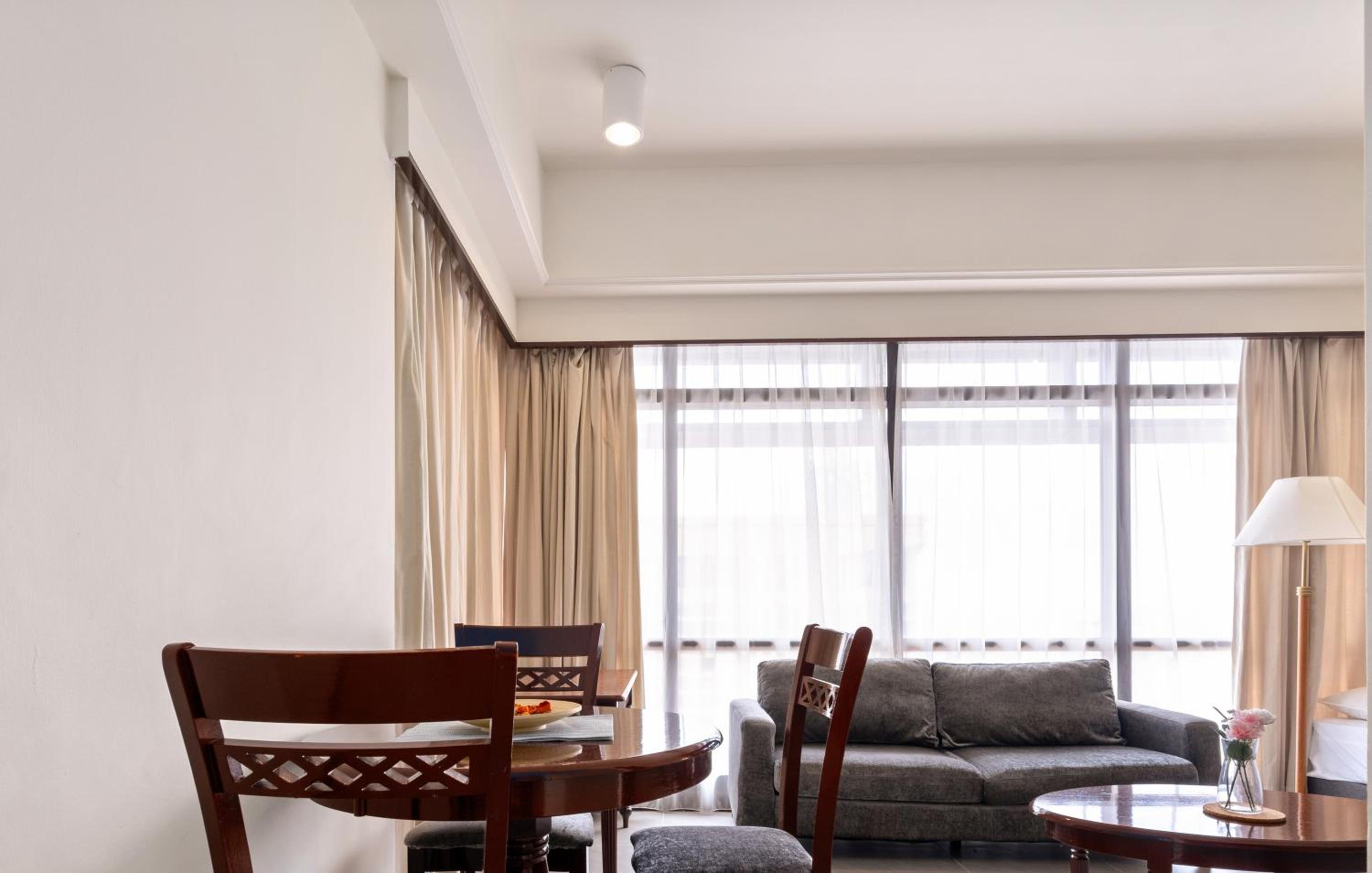 Suites at TimesSquare by Plush